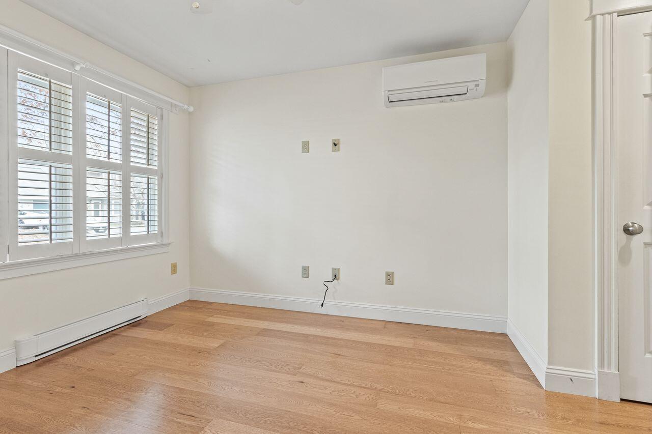 11 Wakely Court 905