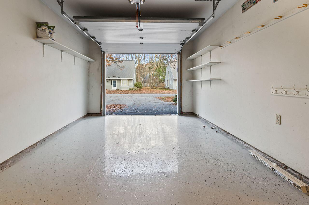 11 Wakely Court 905
