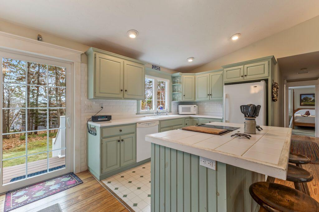 275 Littlejohn Road