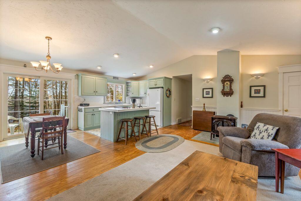 275 Littlejohn Road