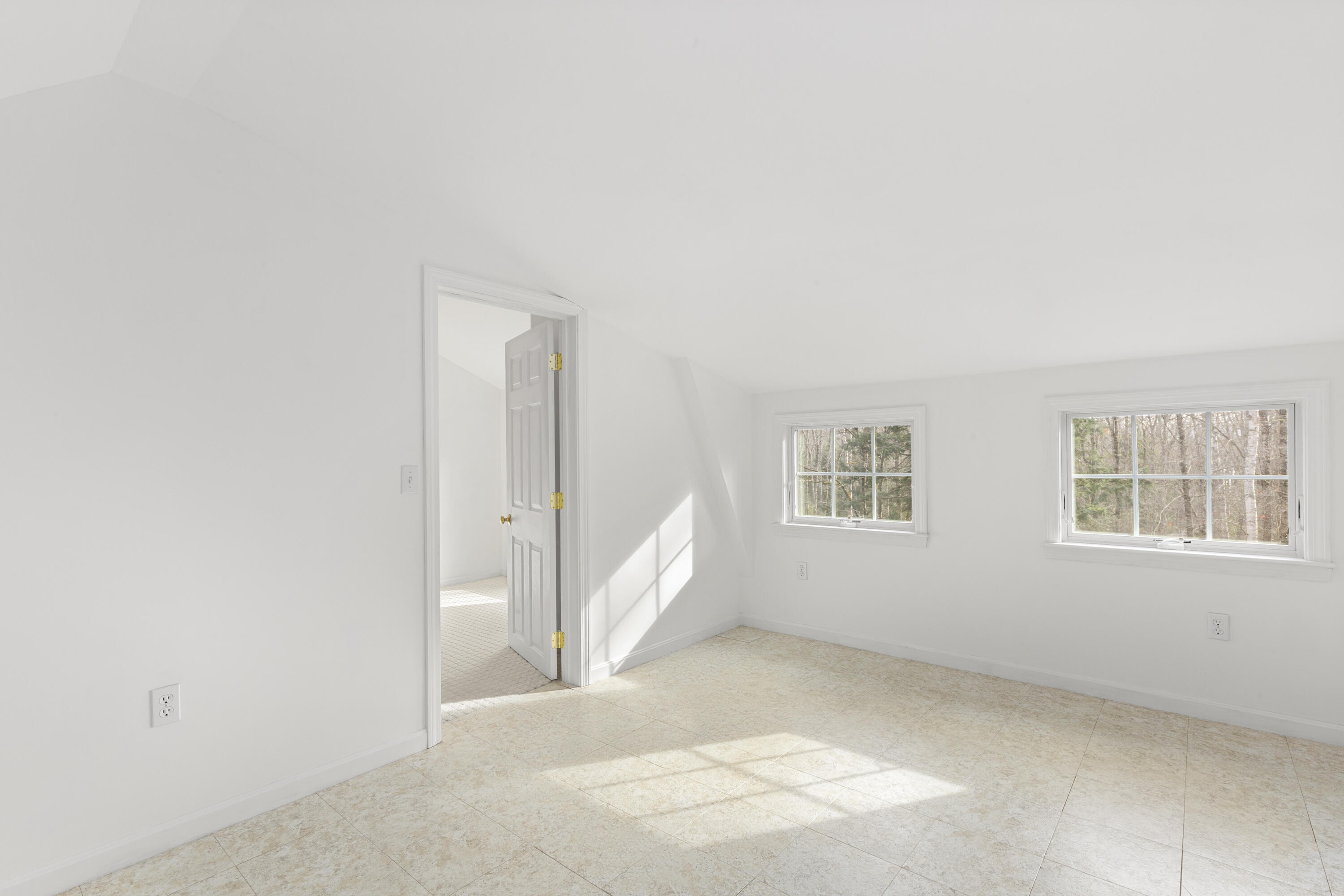 13 Hemlock Drive