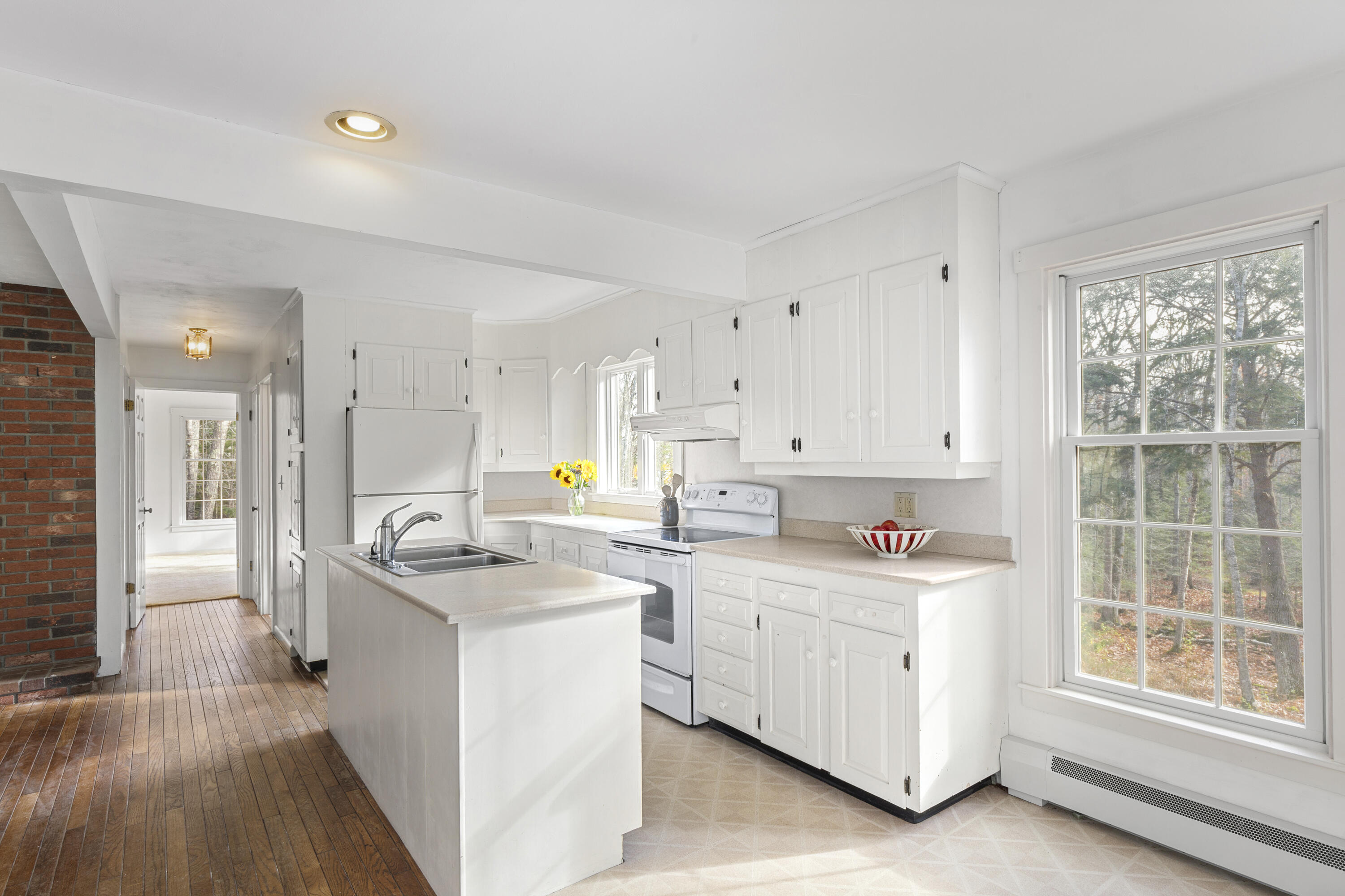13 Hemlock Drive