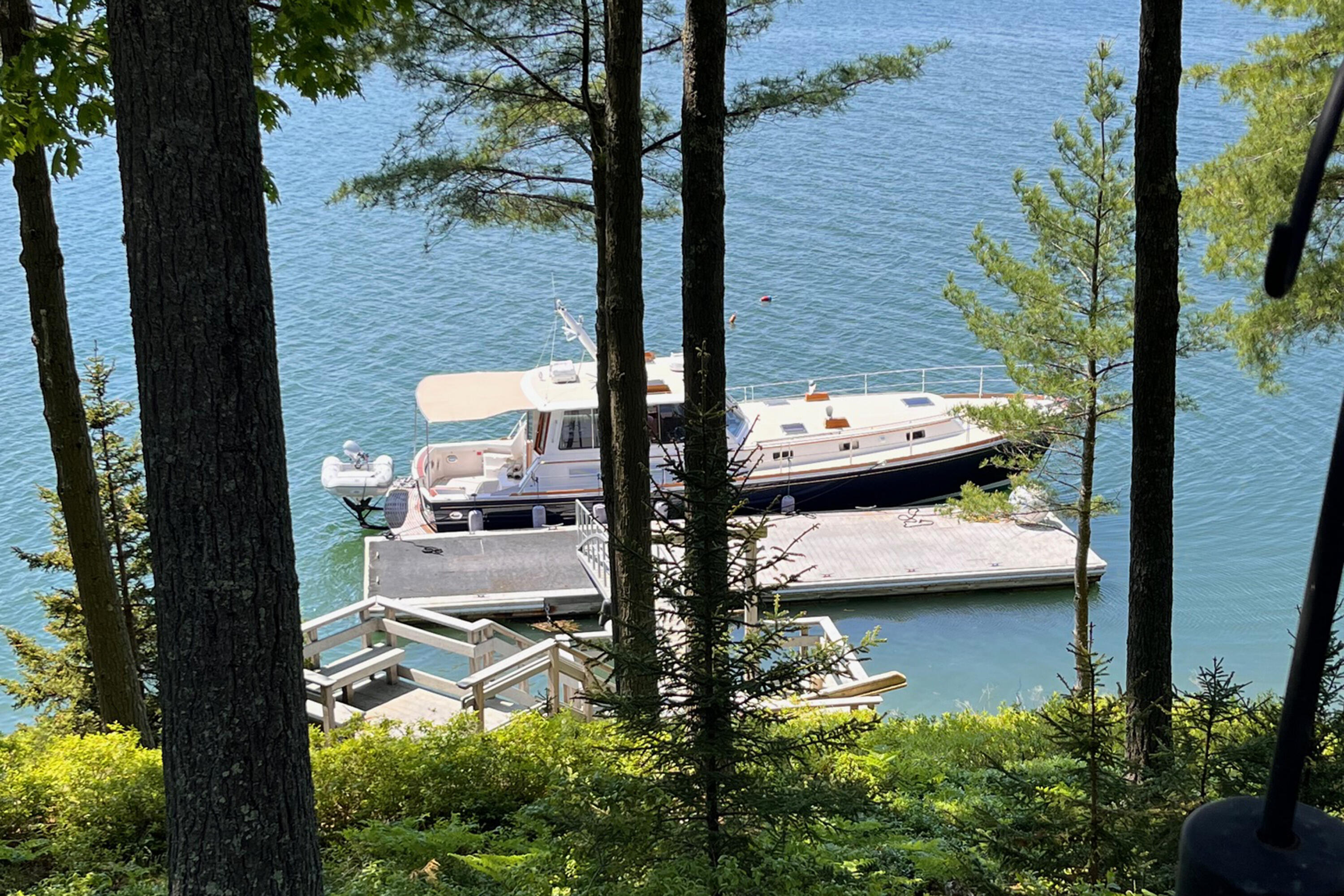 93 Abbott Cove Road