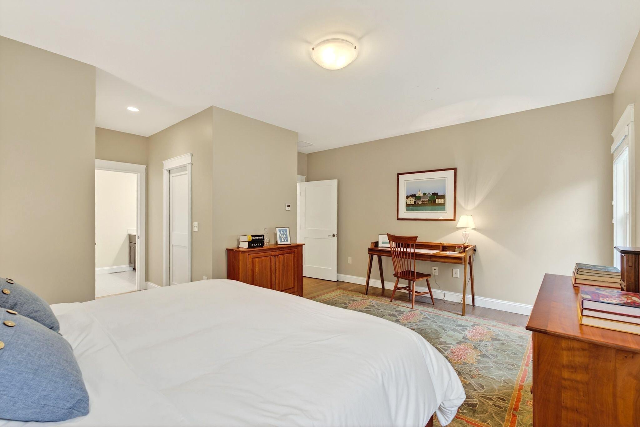 5 Lindenwood Lane 5