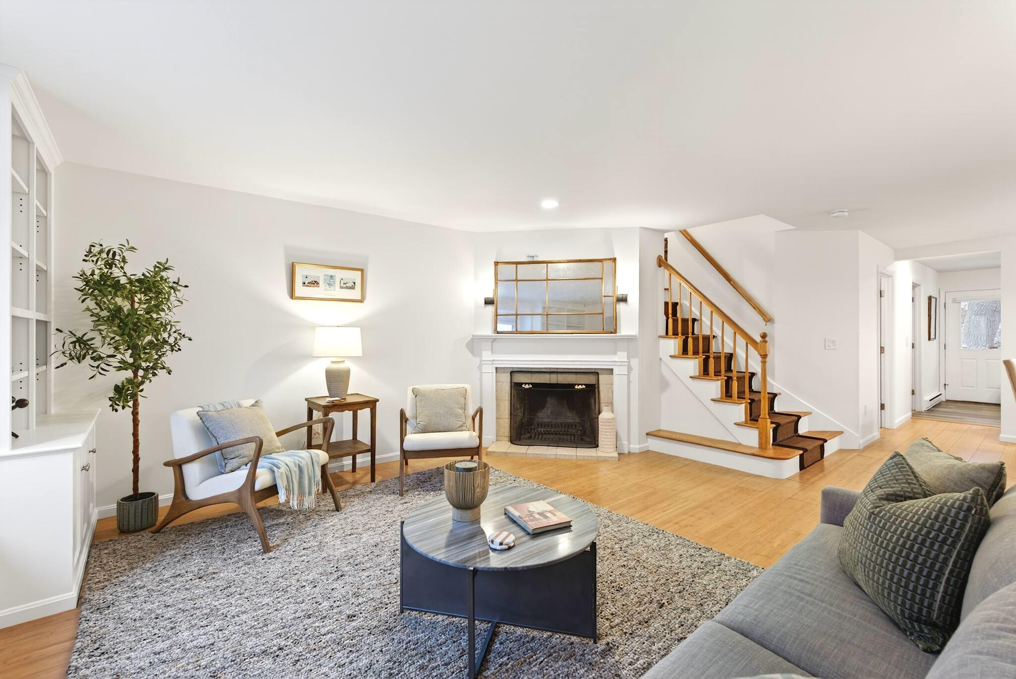 18 Stoneledge Drive 18