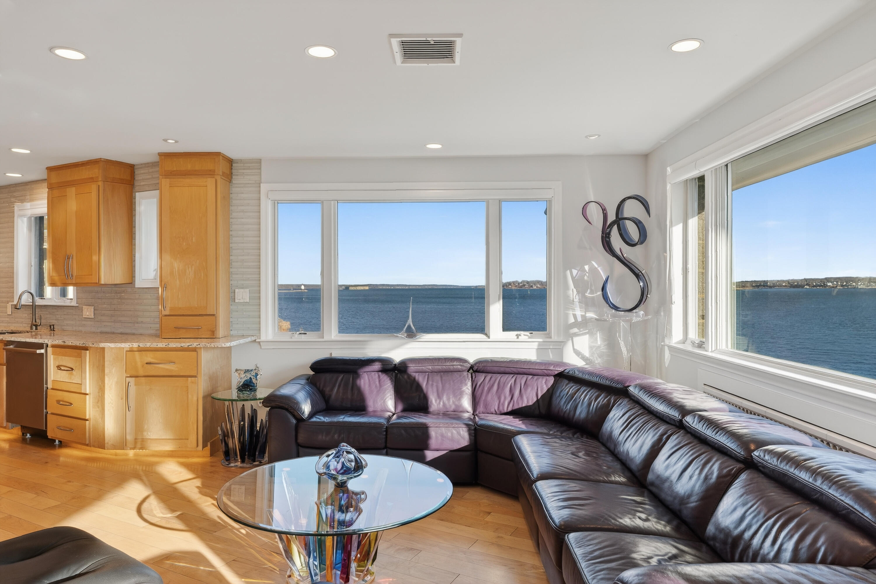 1 Bay Road