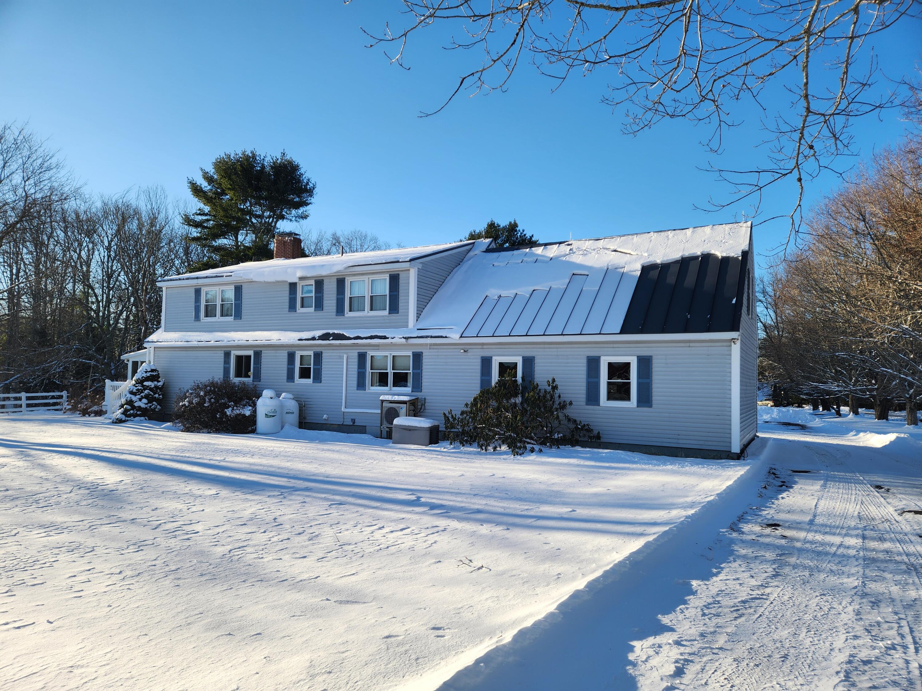 28 Goose Hill Road
