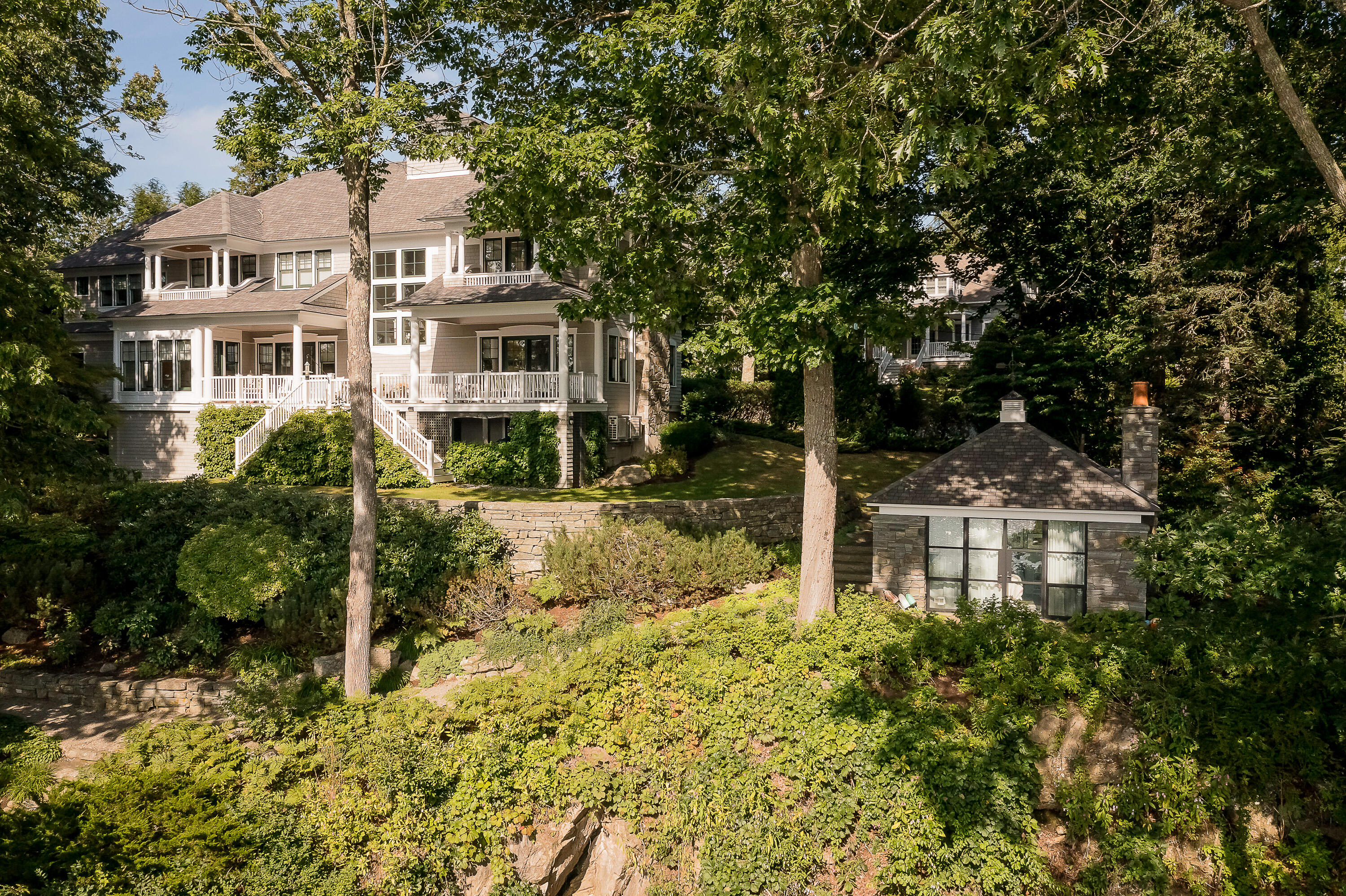 198 Beauchamp Point Road