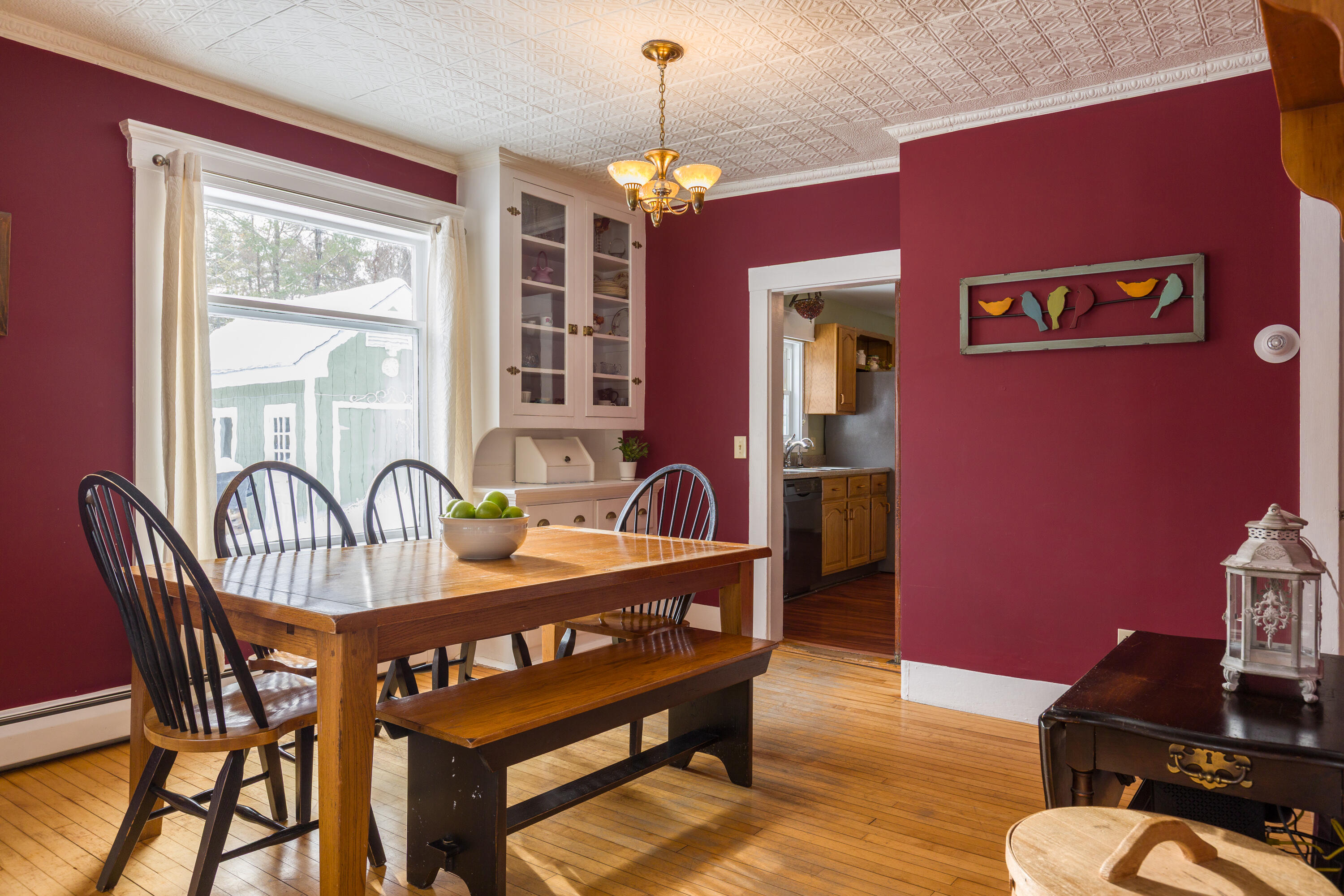 726 W Auburn Road