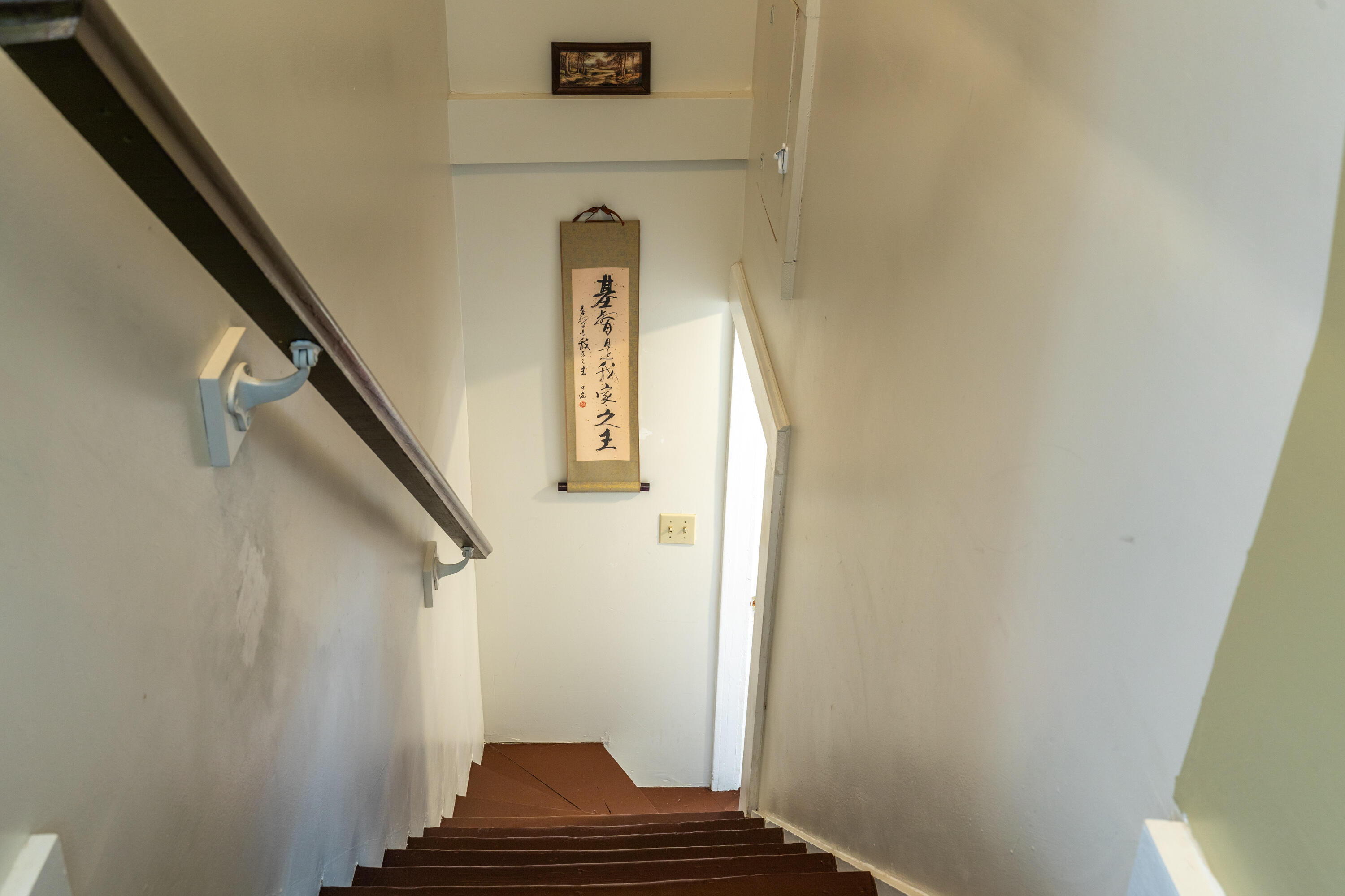 726 W Auburn Road