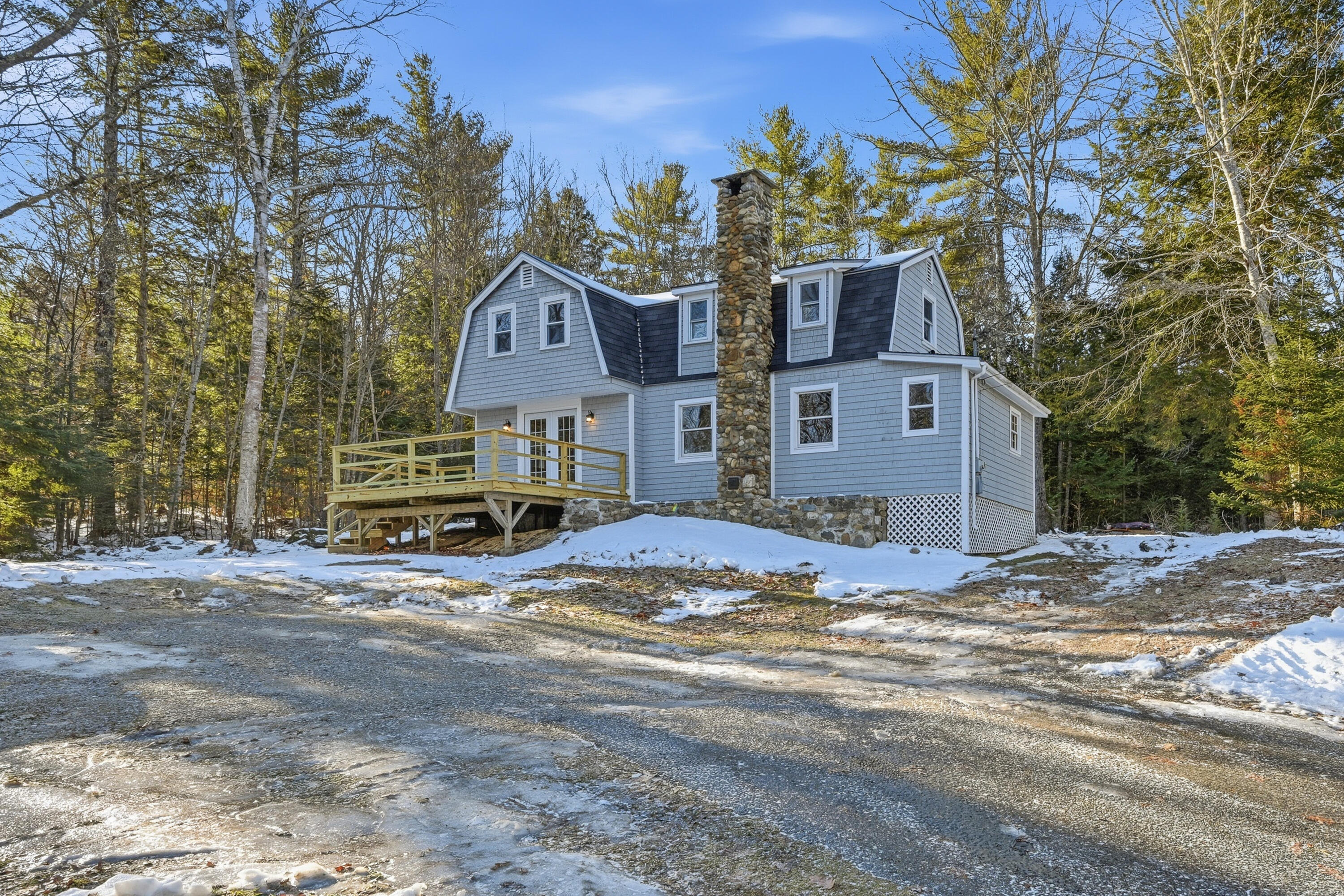 33 Robbins Road