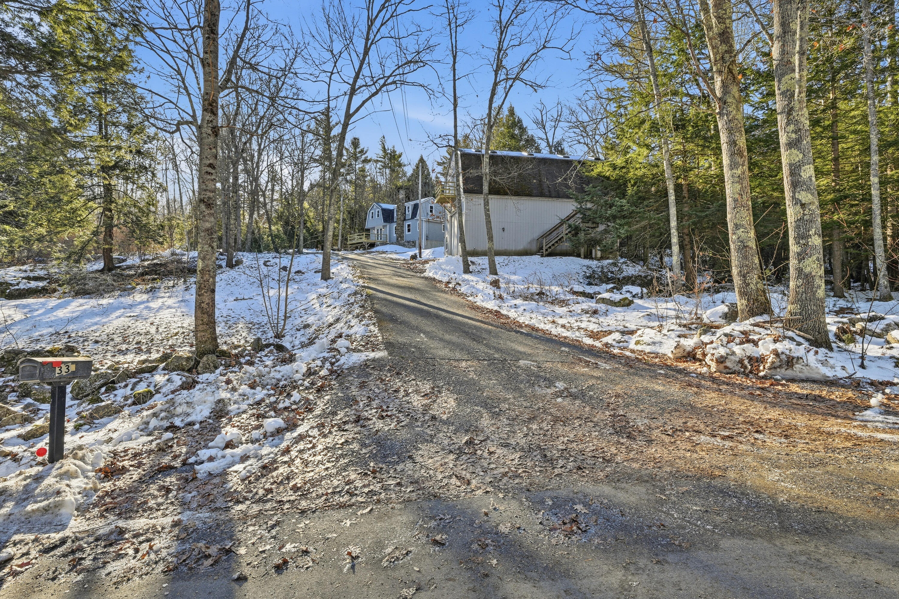 33 Robbins Road