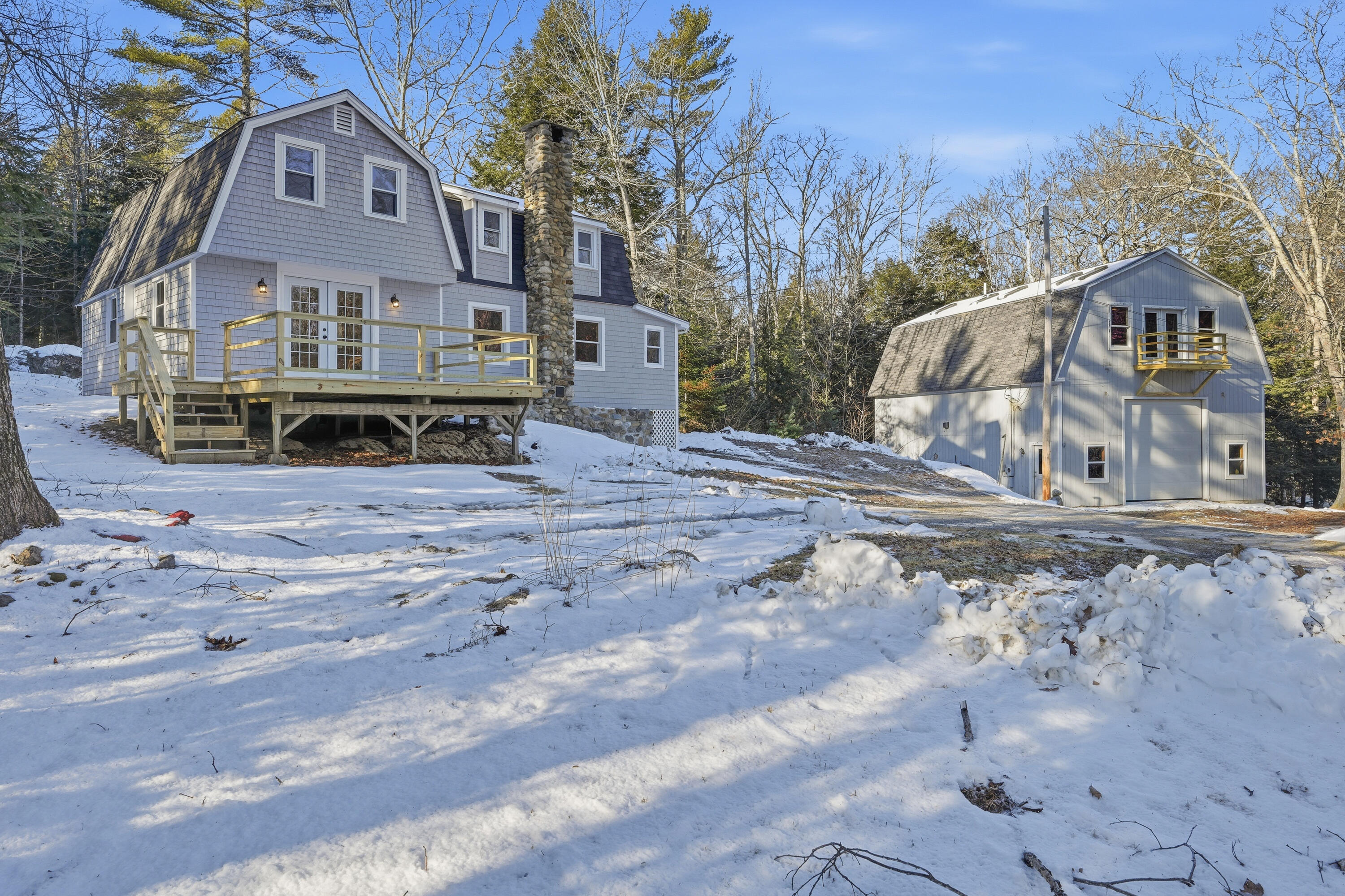 33 Robbins Road
