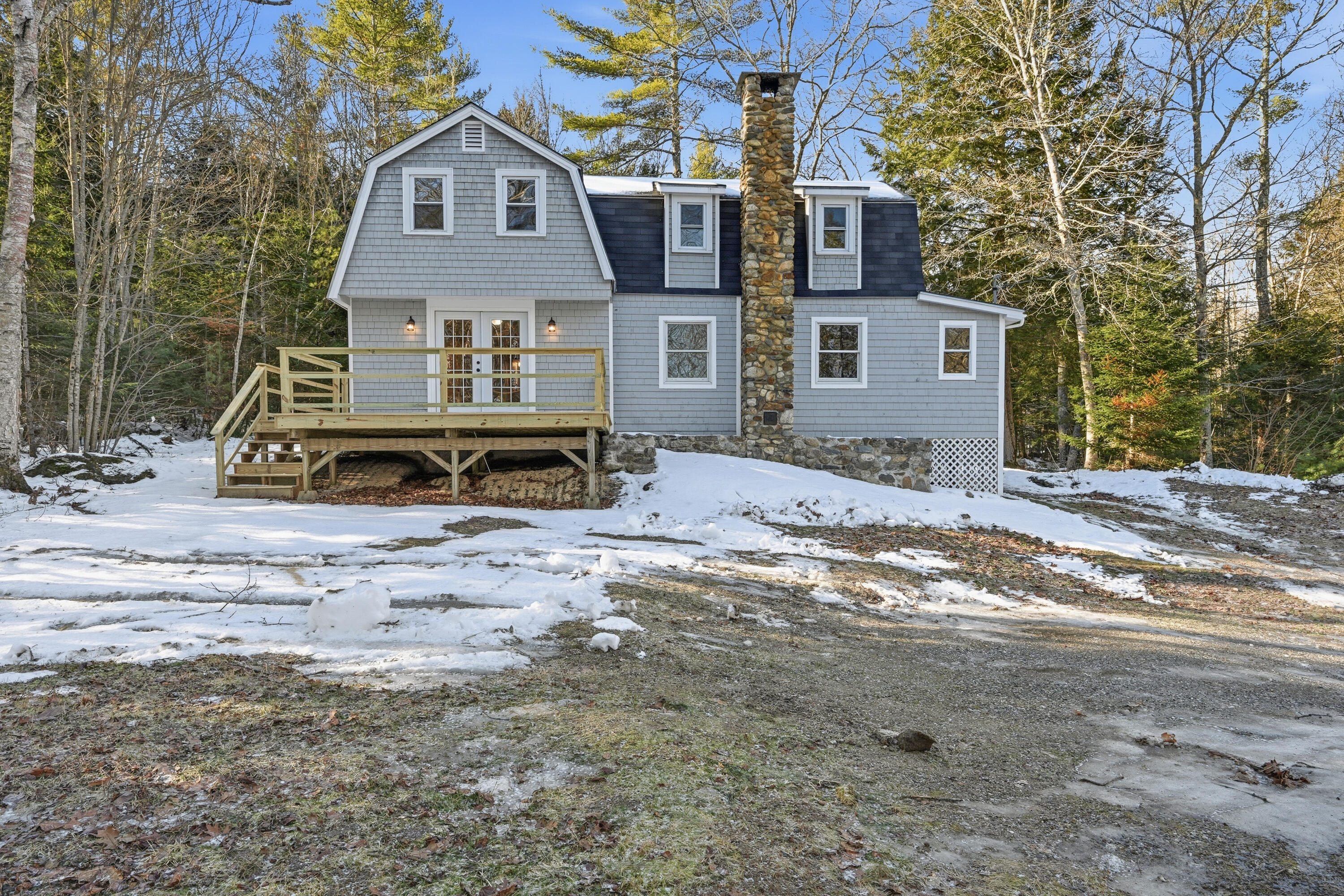 33 Robbins Road