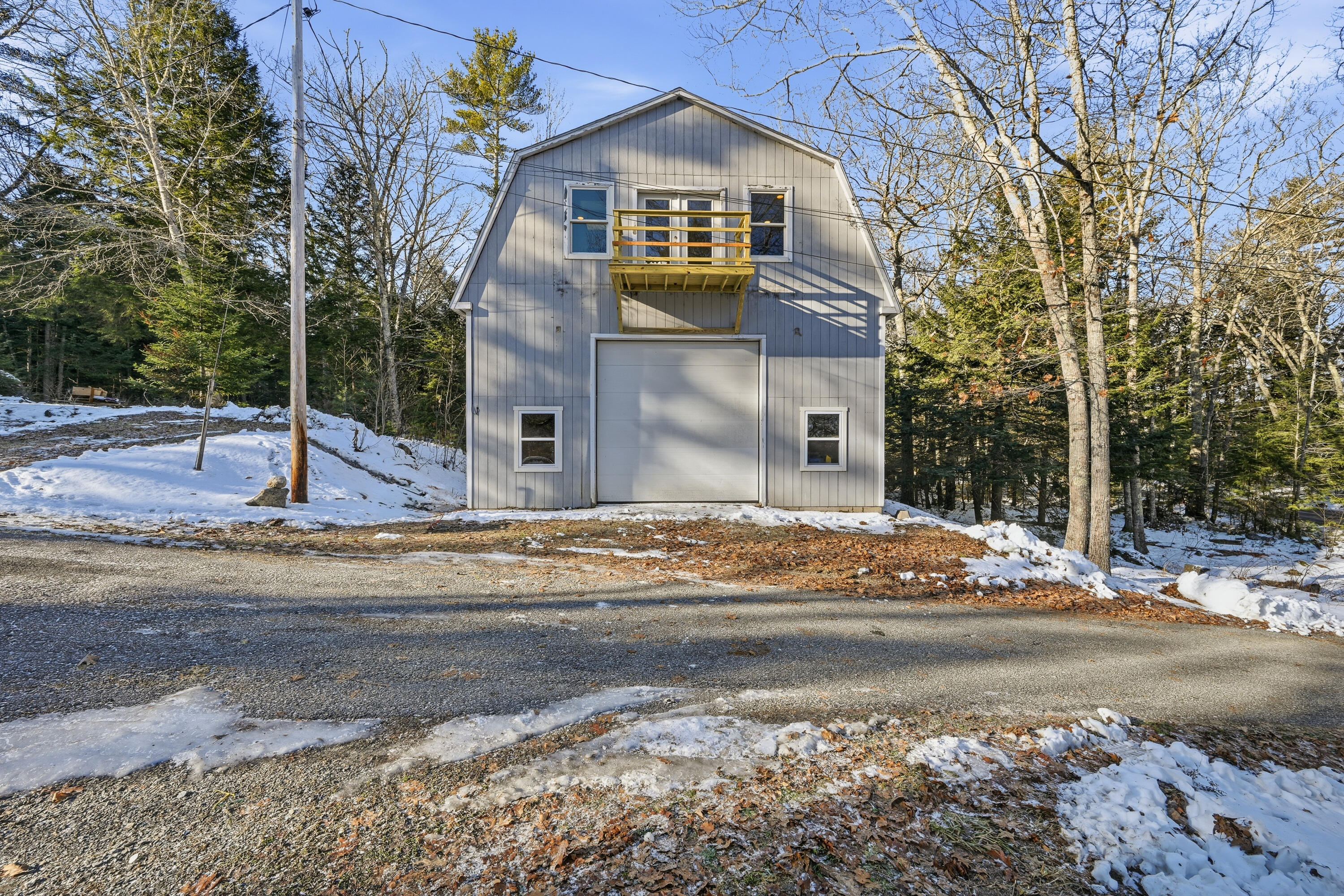 33 Robbins Road