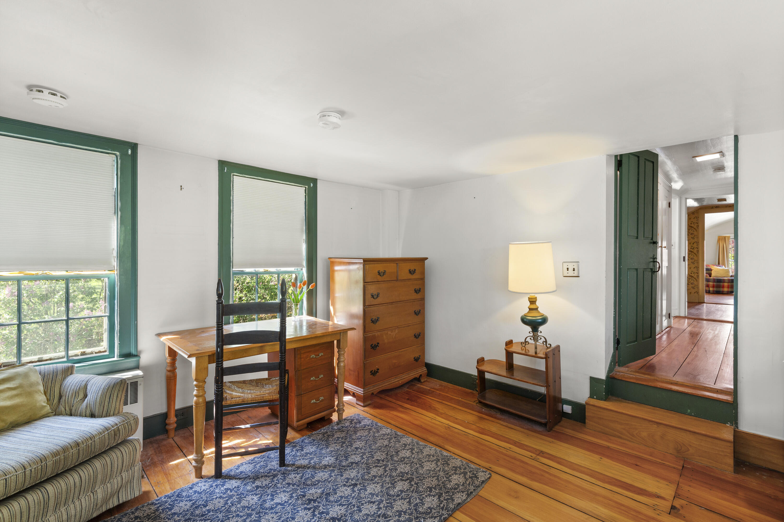 42 Winthrop Street