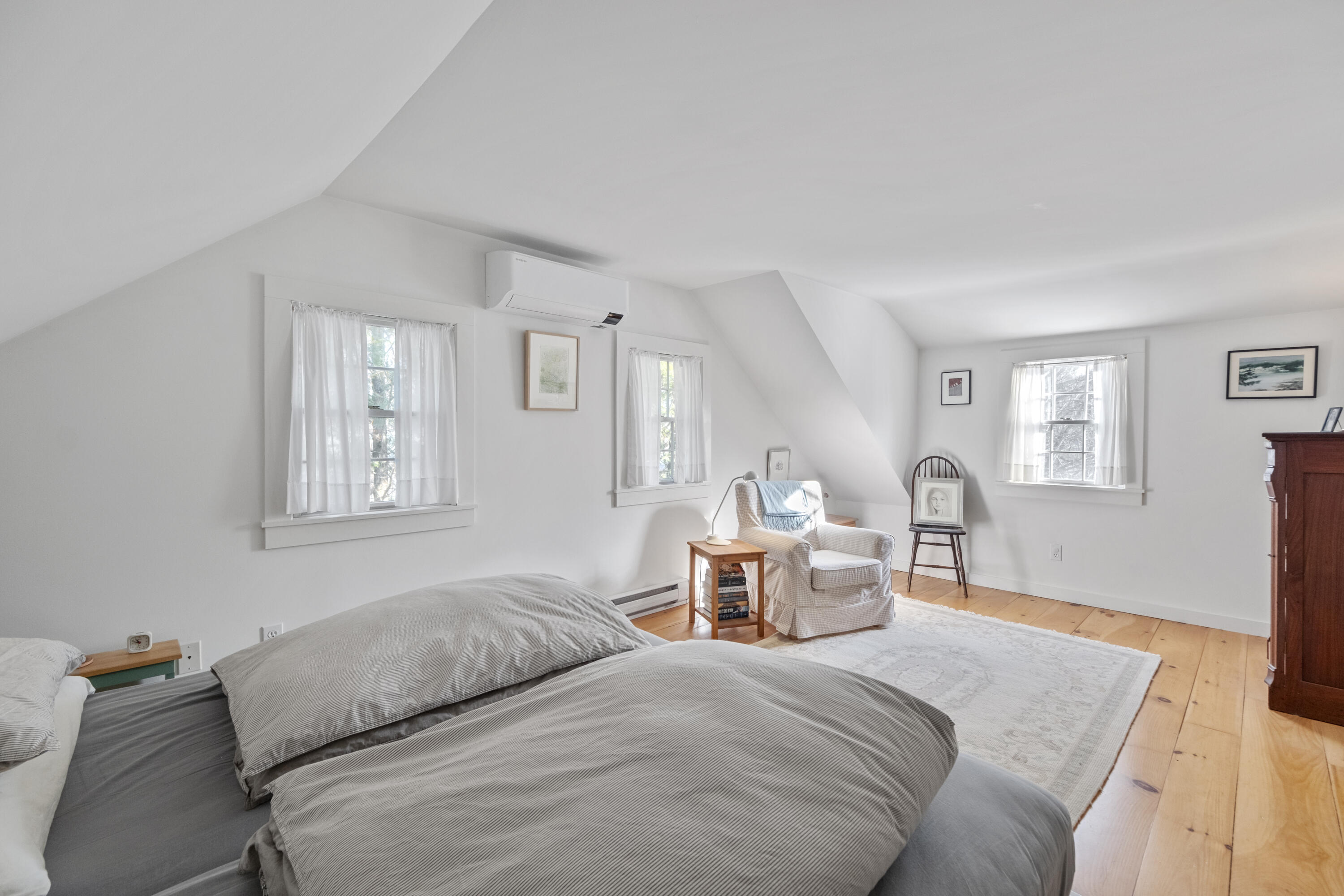 9 Limerock Street