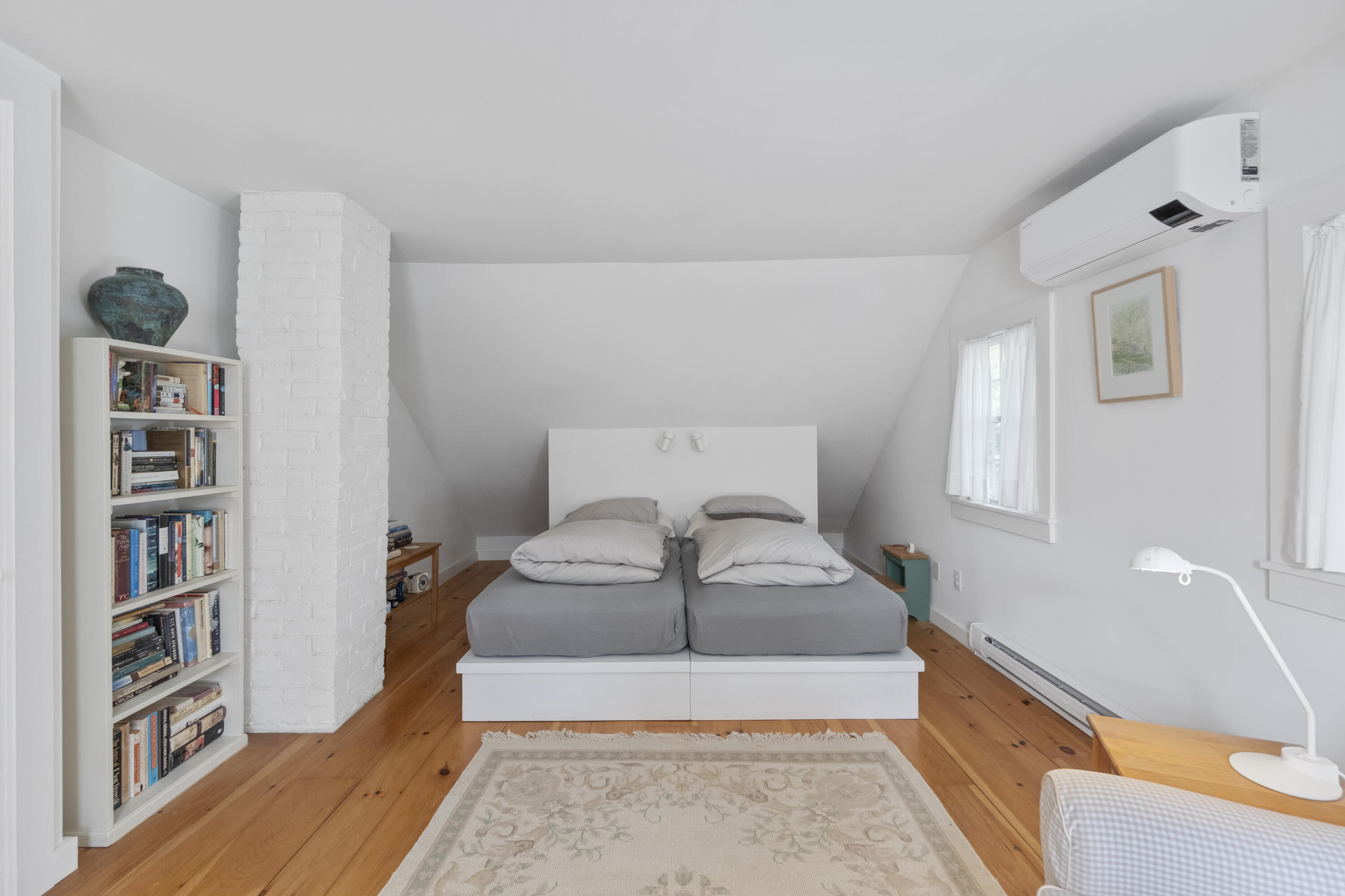9 Limerock Street