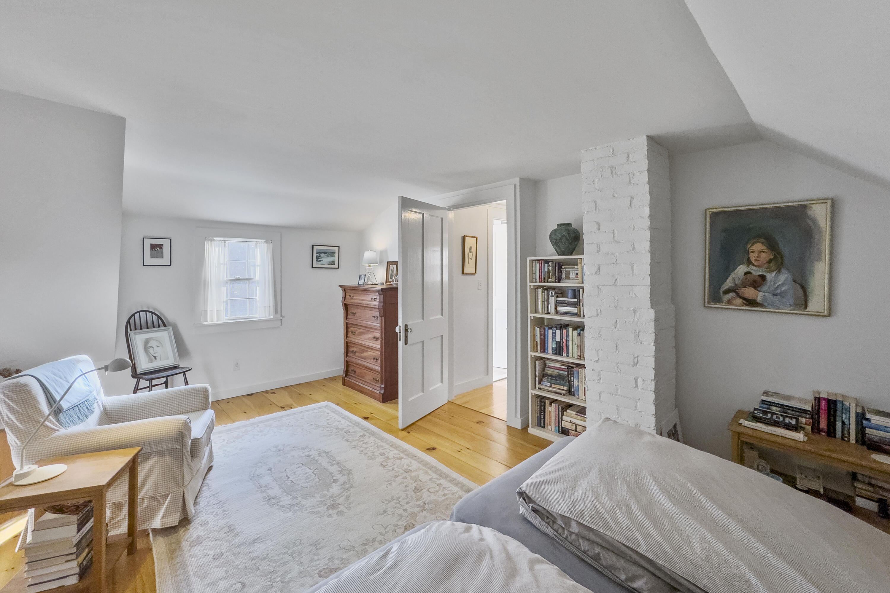 9 Limerock Street