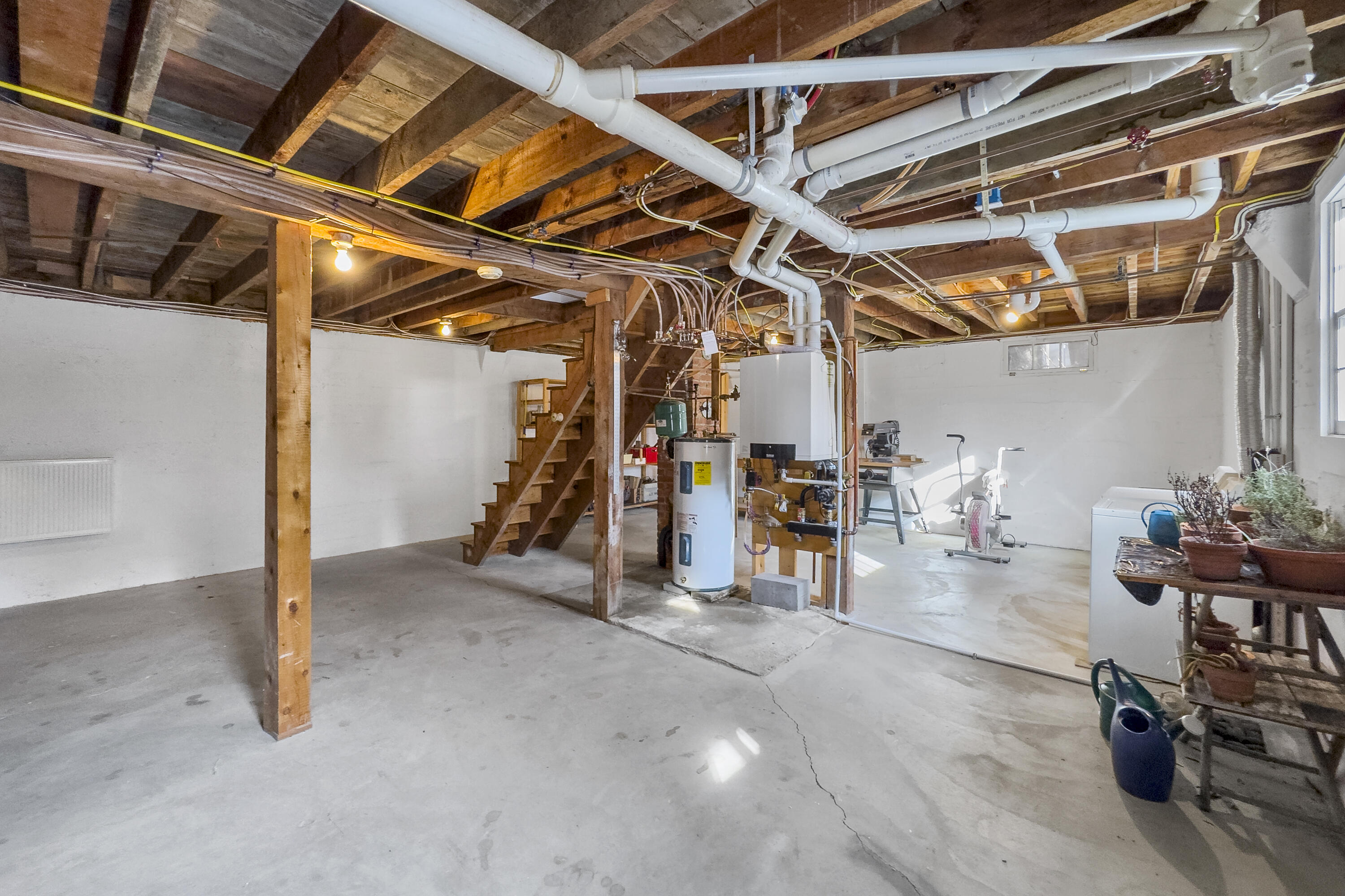 9 Limerock Street