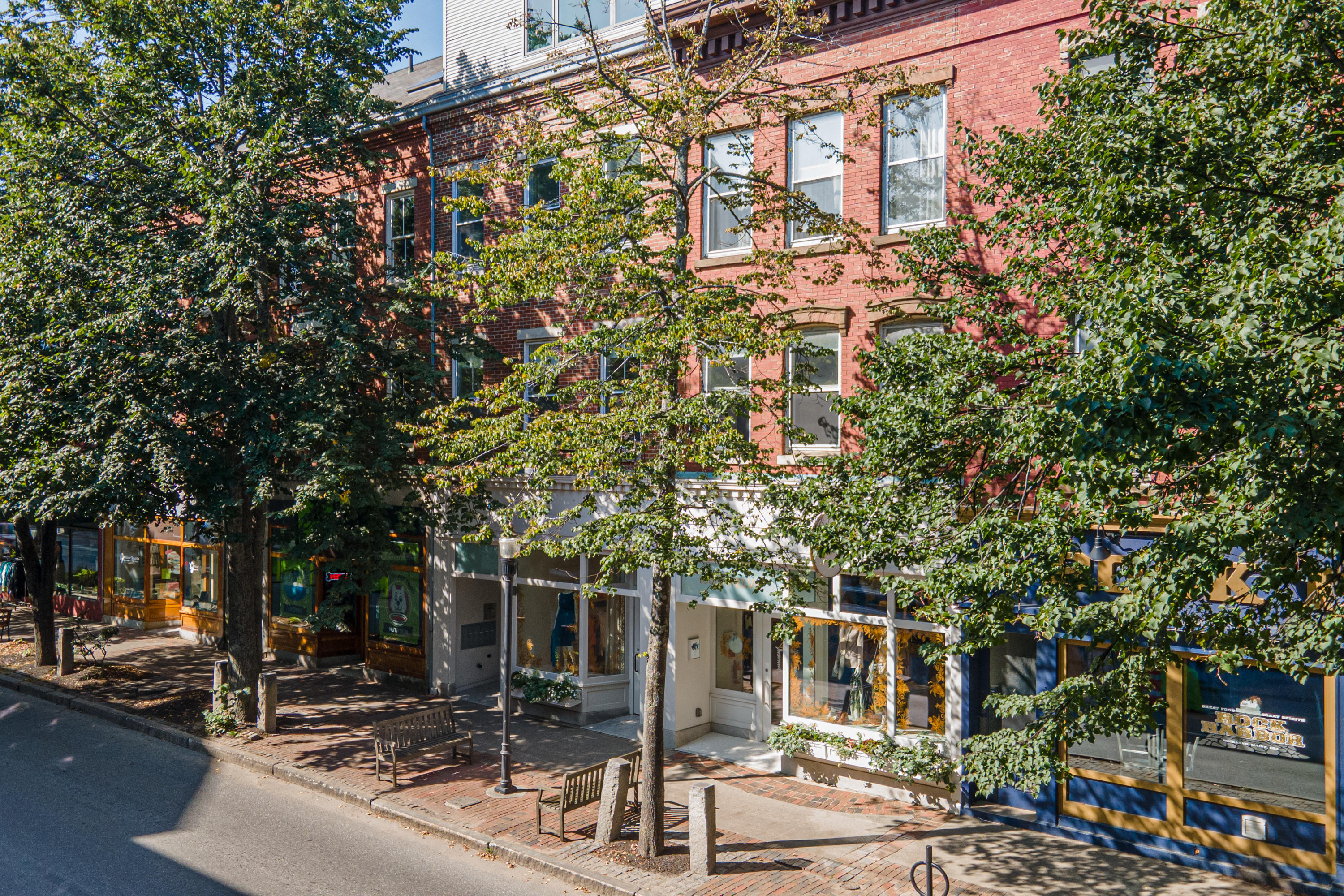 410 Main Street