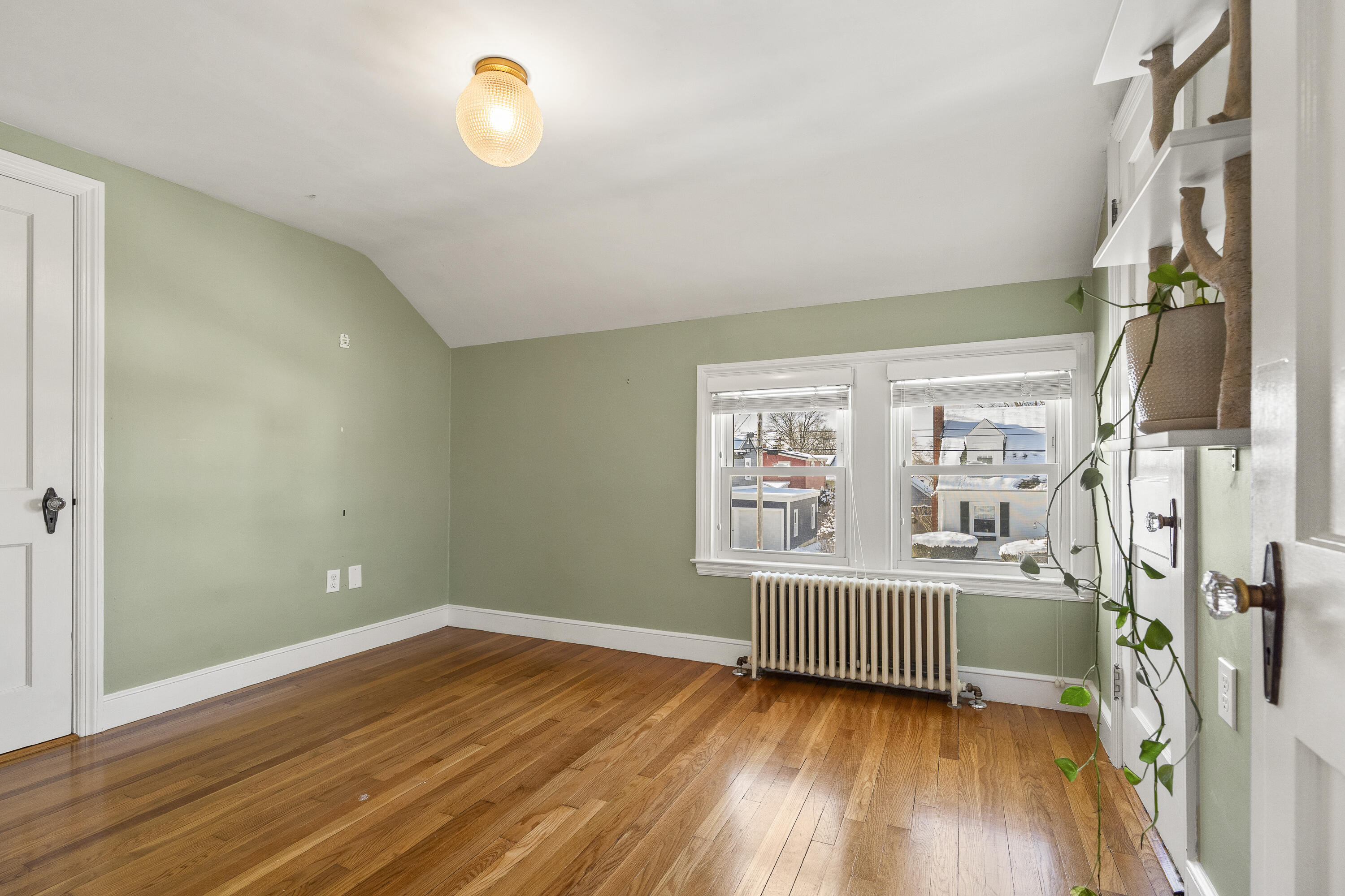 58 Clemons Street