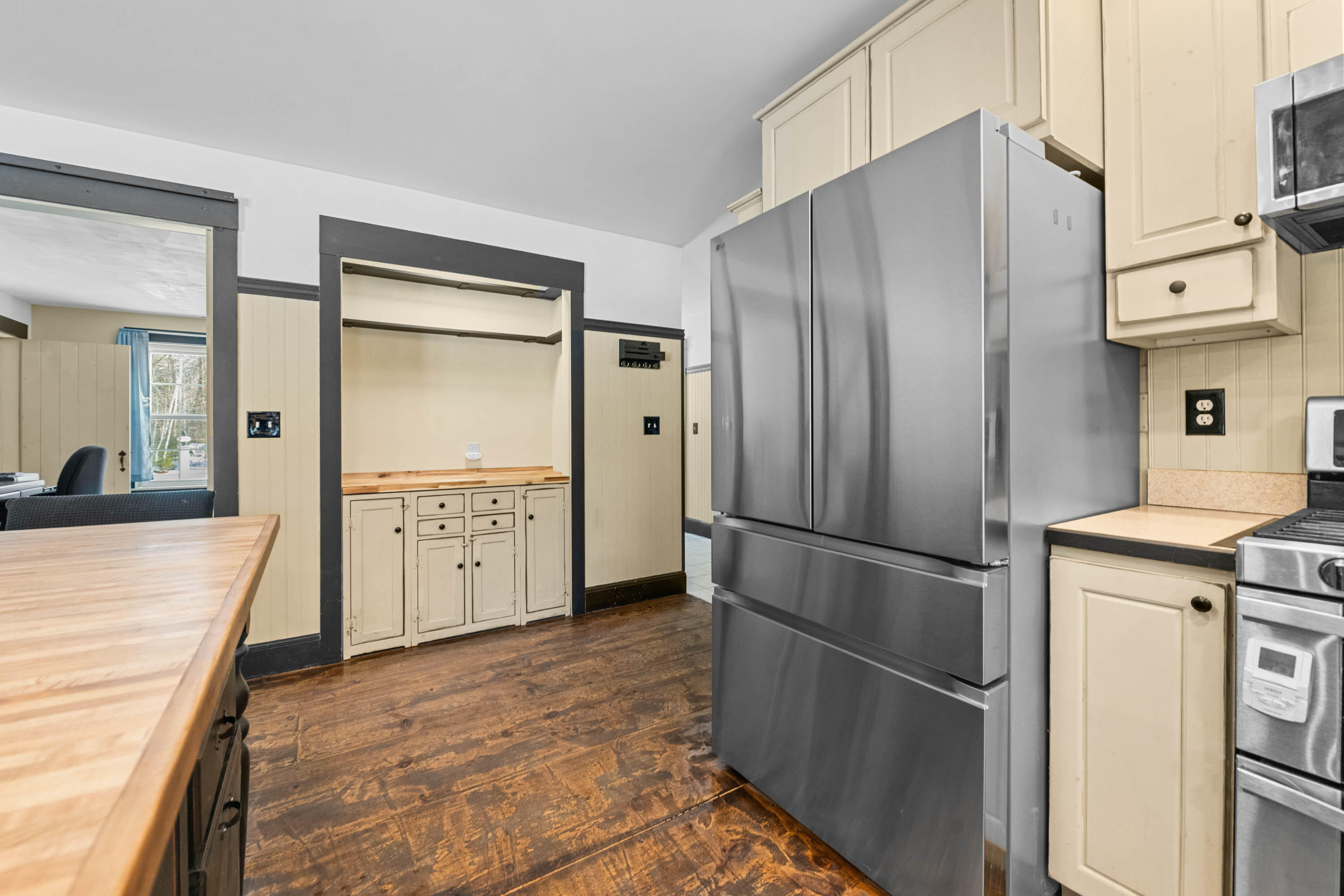 586 Richville Road