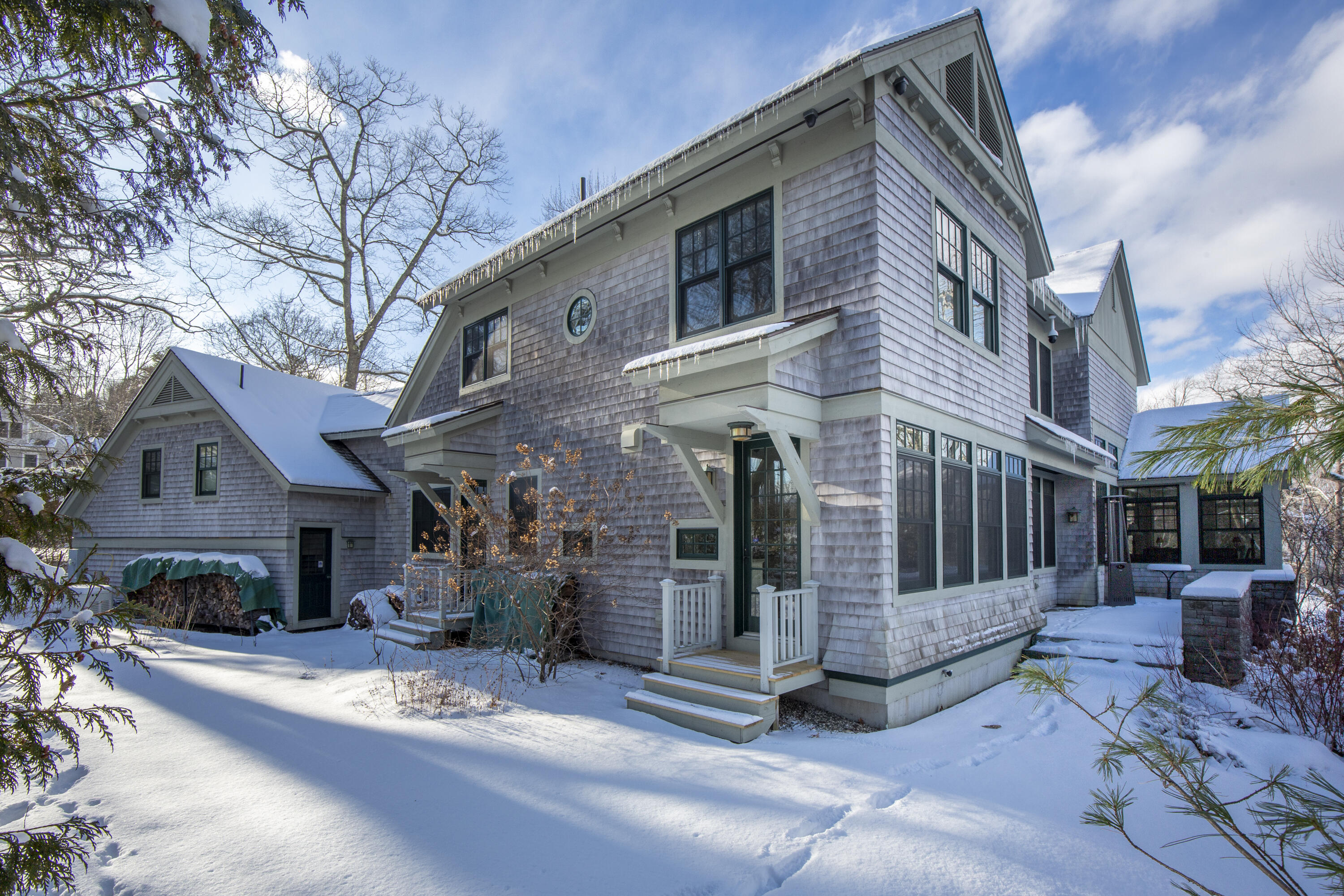 1 Metcalf Road