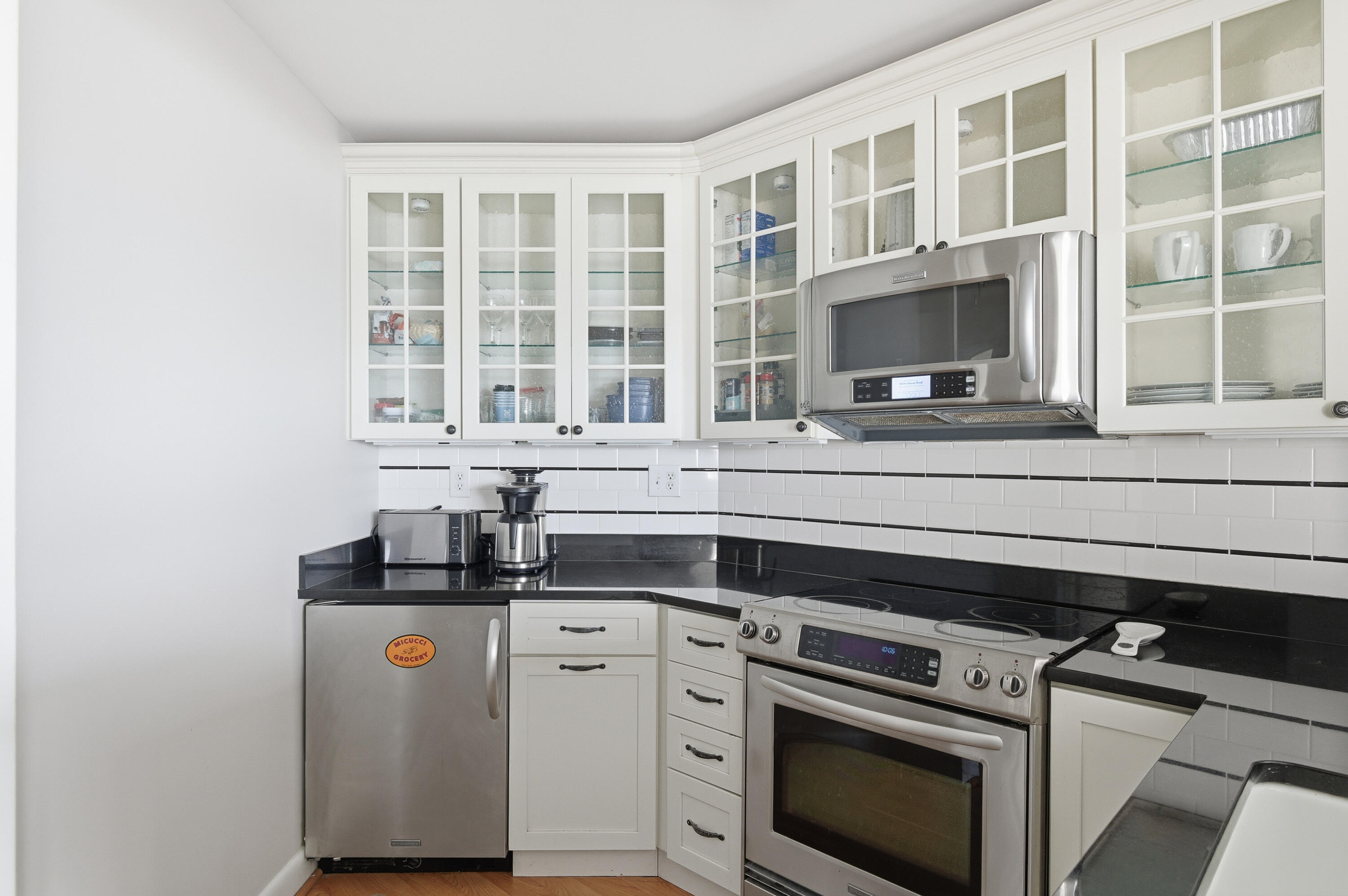 148 Breakwater Drive 512