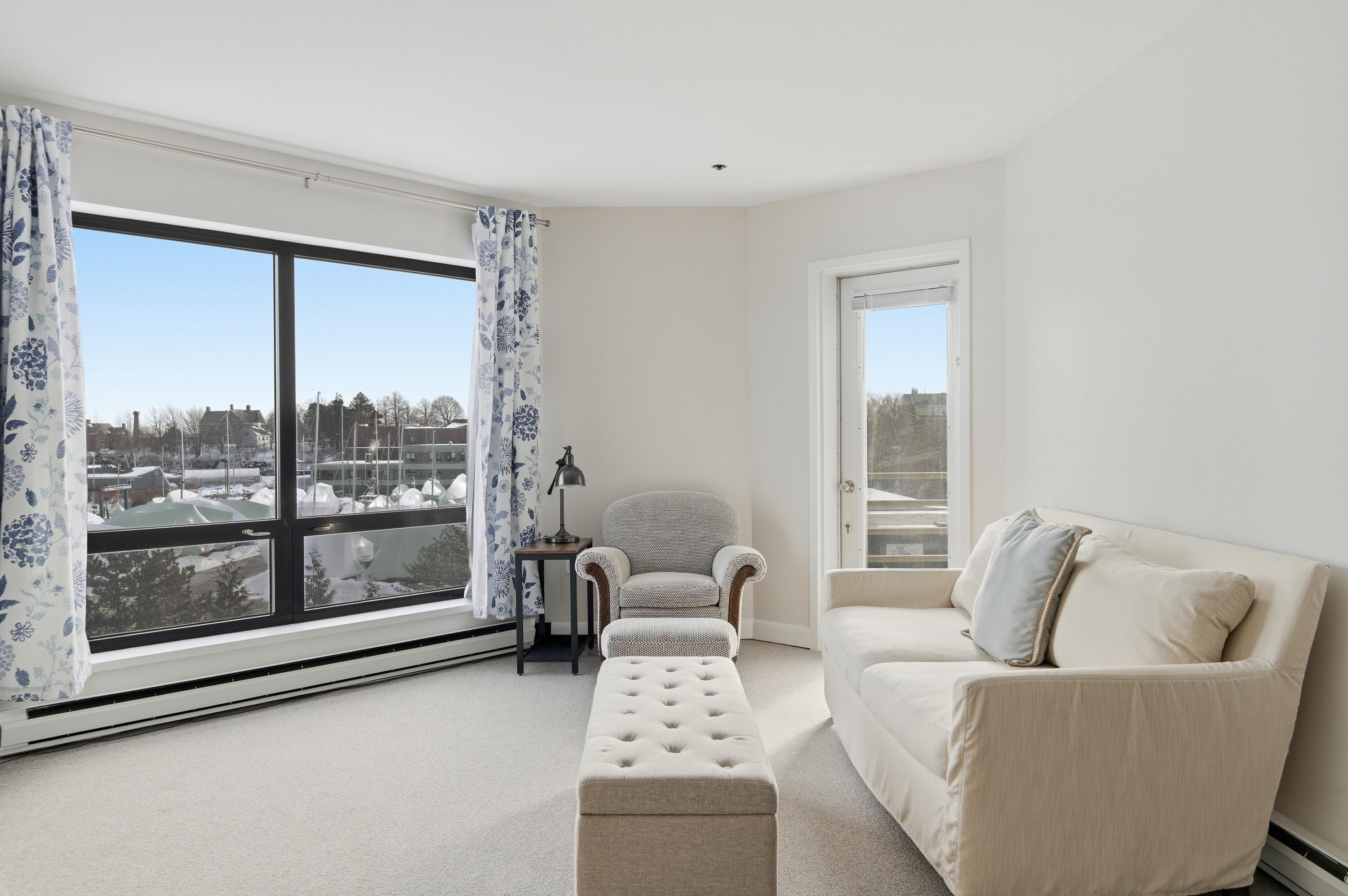 148 Breakwater Drive 512