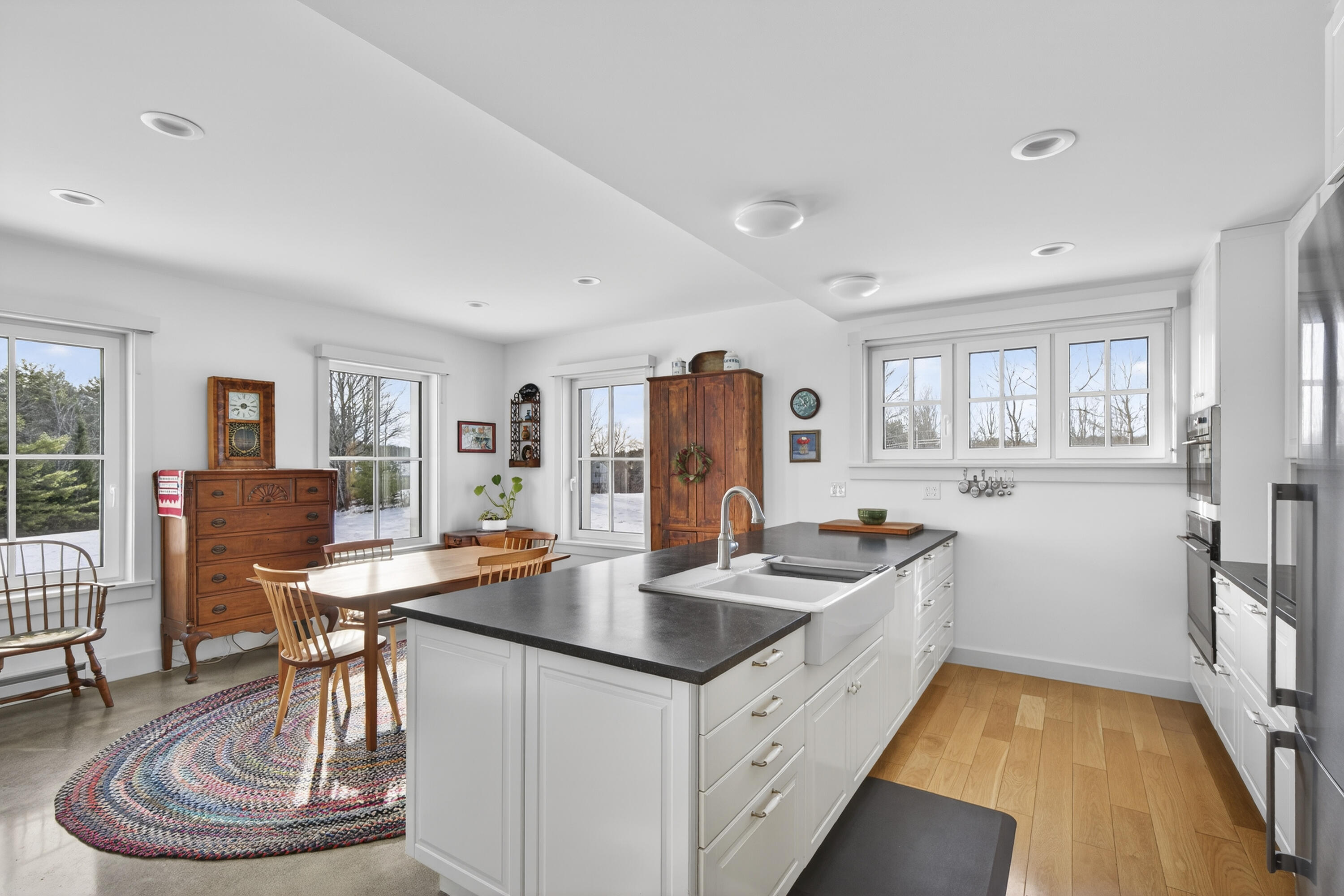 41 Indian Trail Road