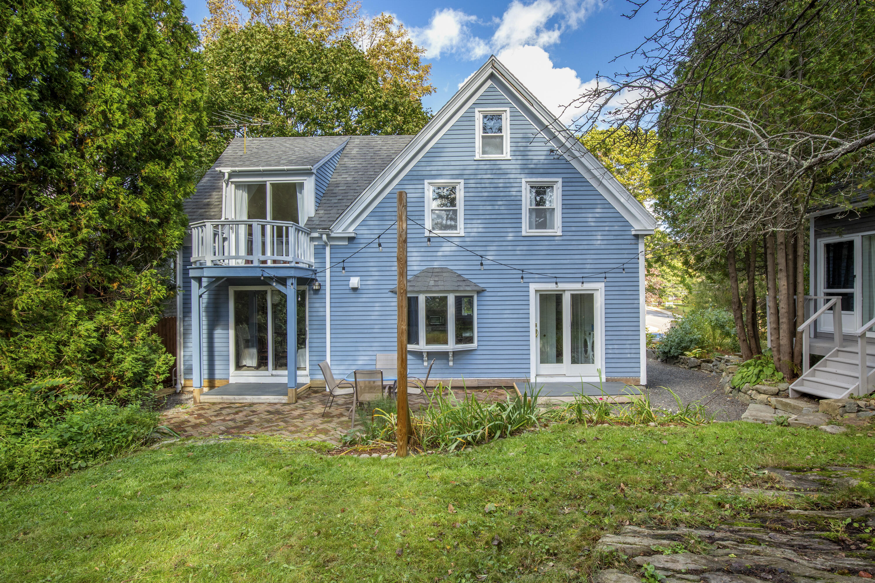 6 Summer Street