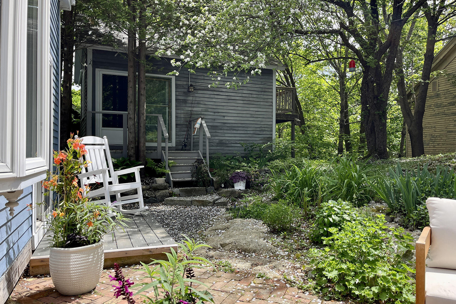 6 Summer Street
