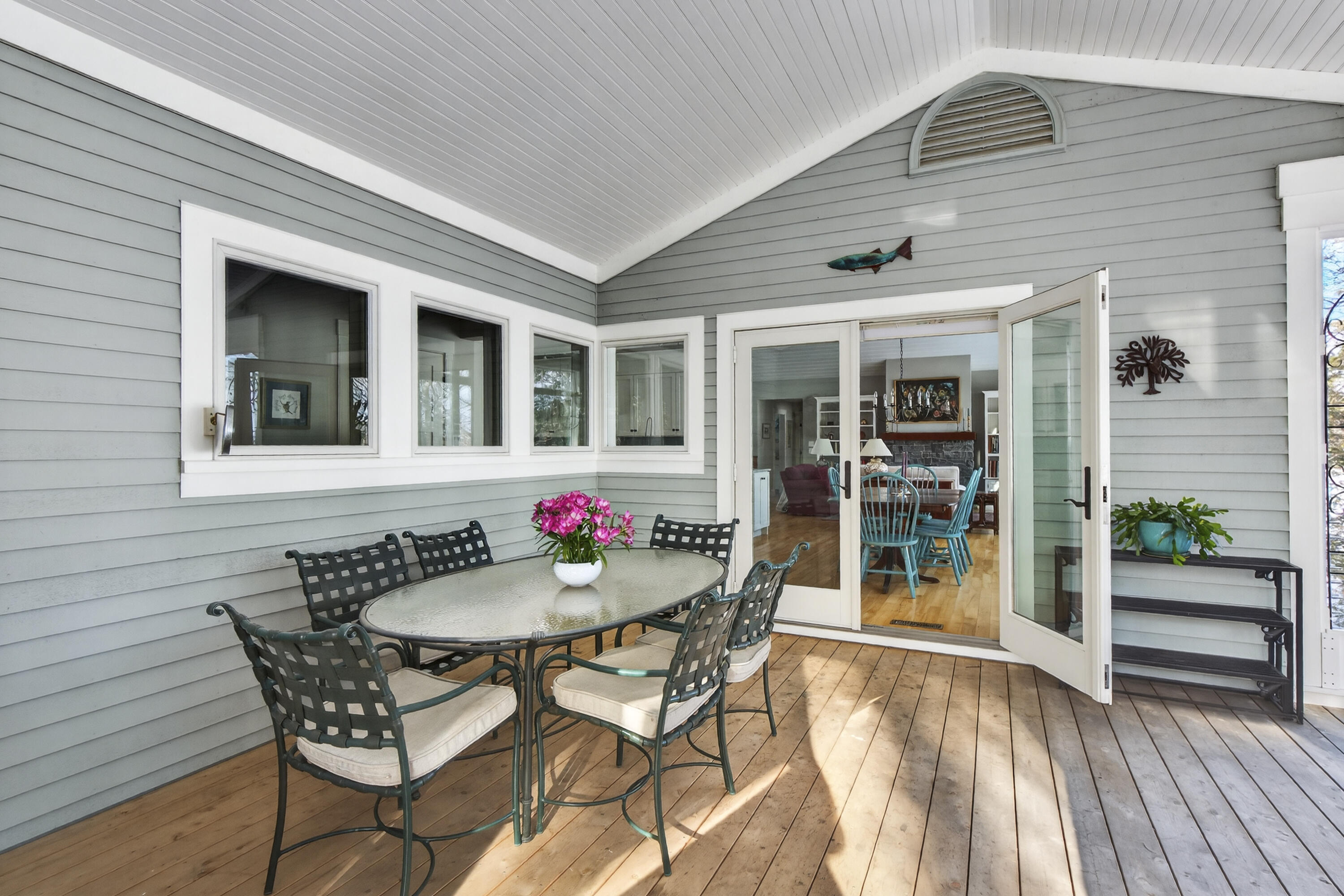 17 Heron Cove Road