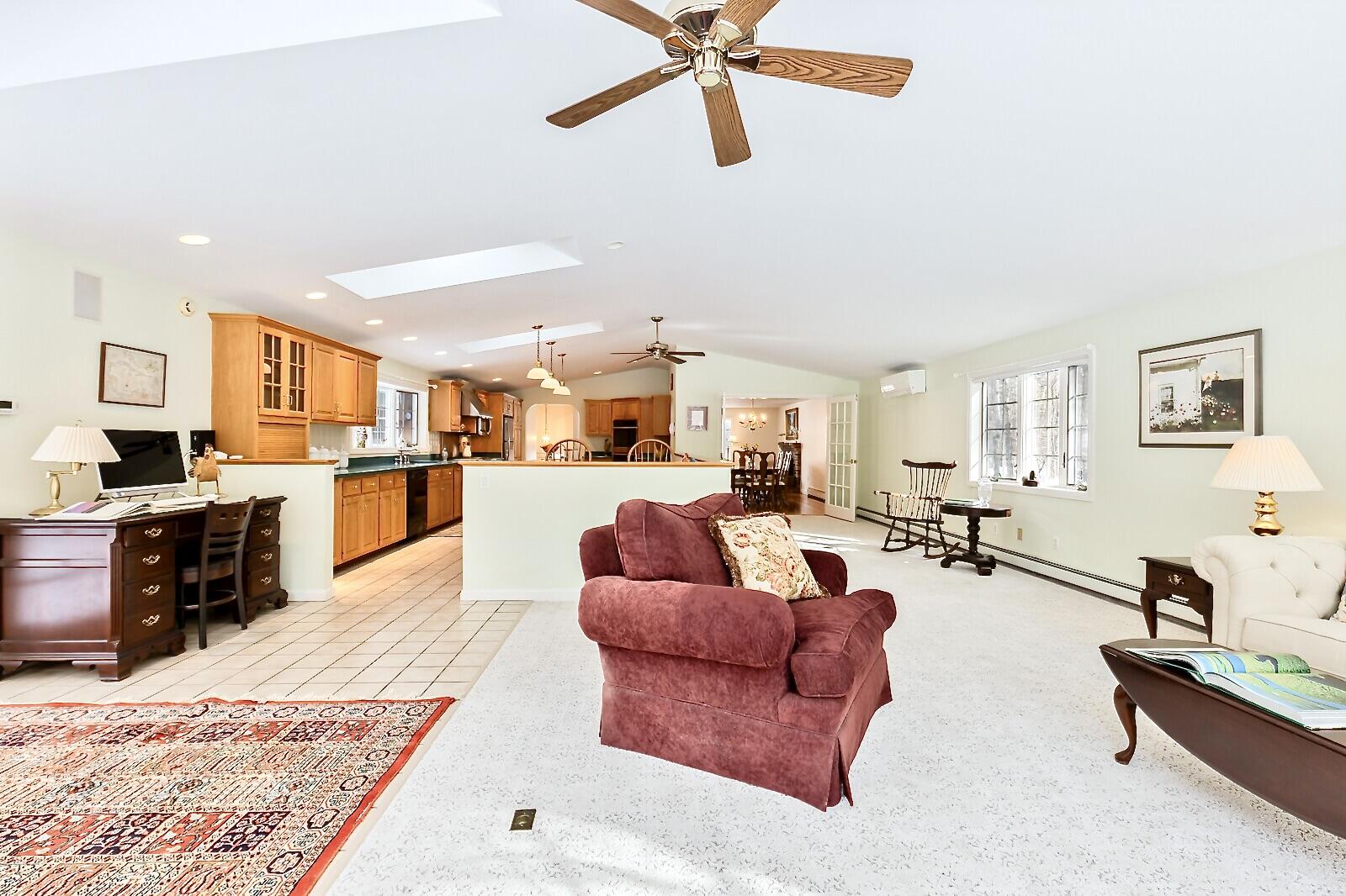 5 Heritage Lane