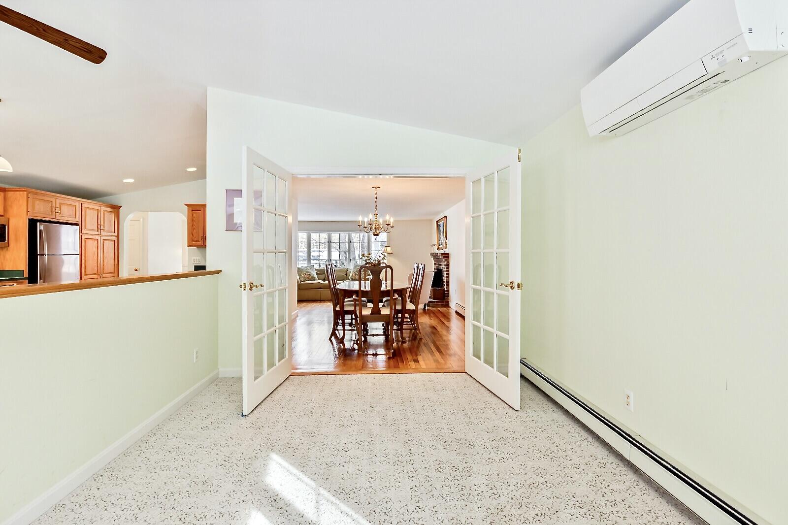 5 Heritage Lane