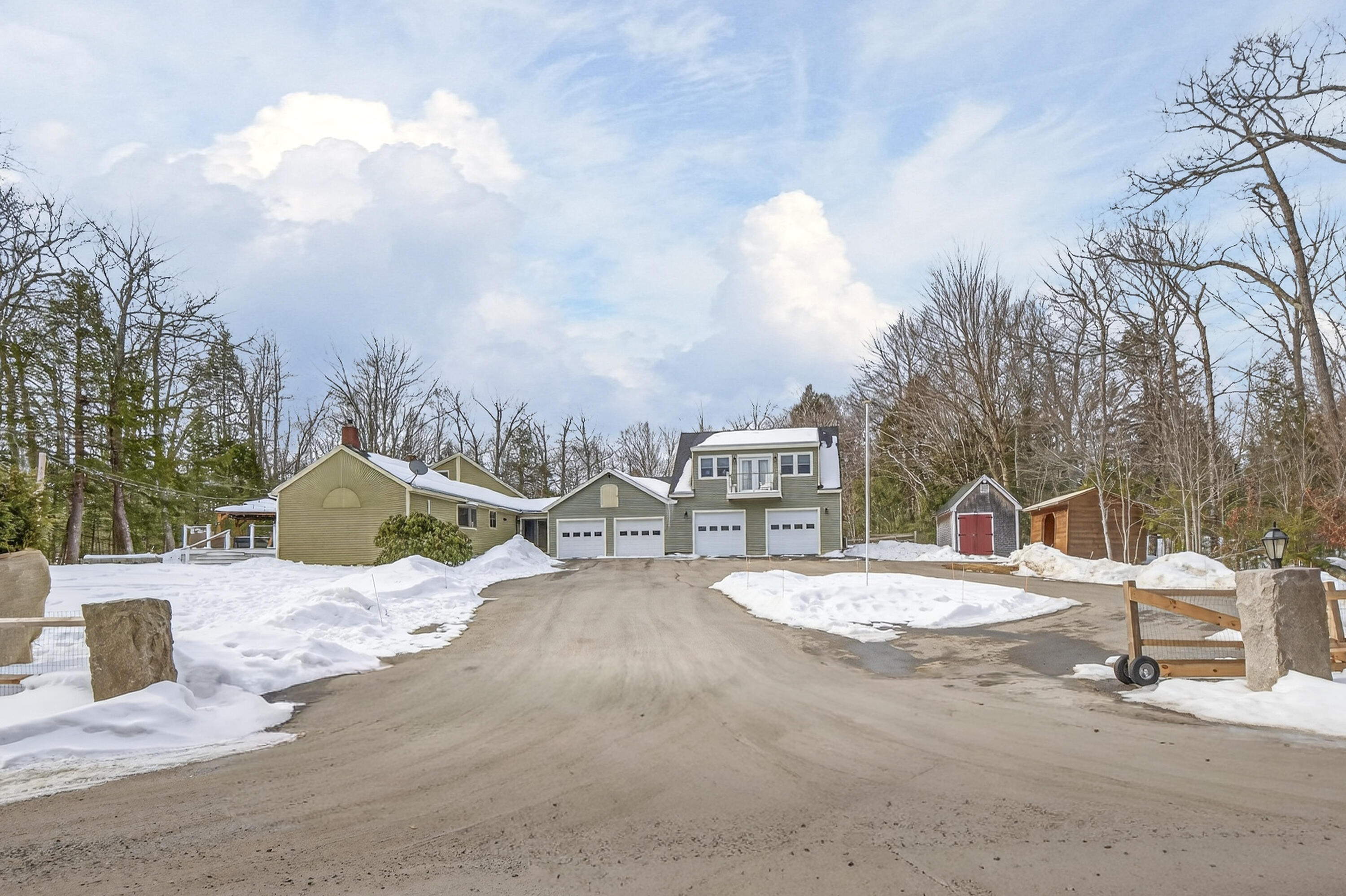 23 Bonnie Lane