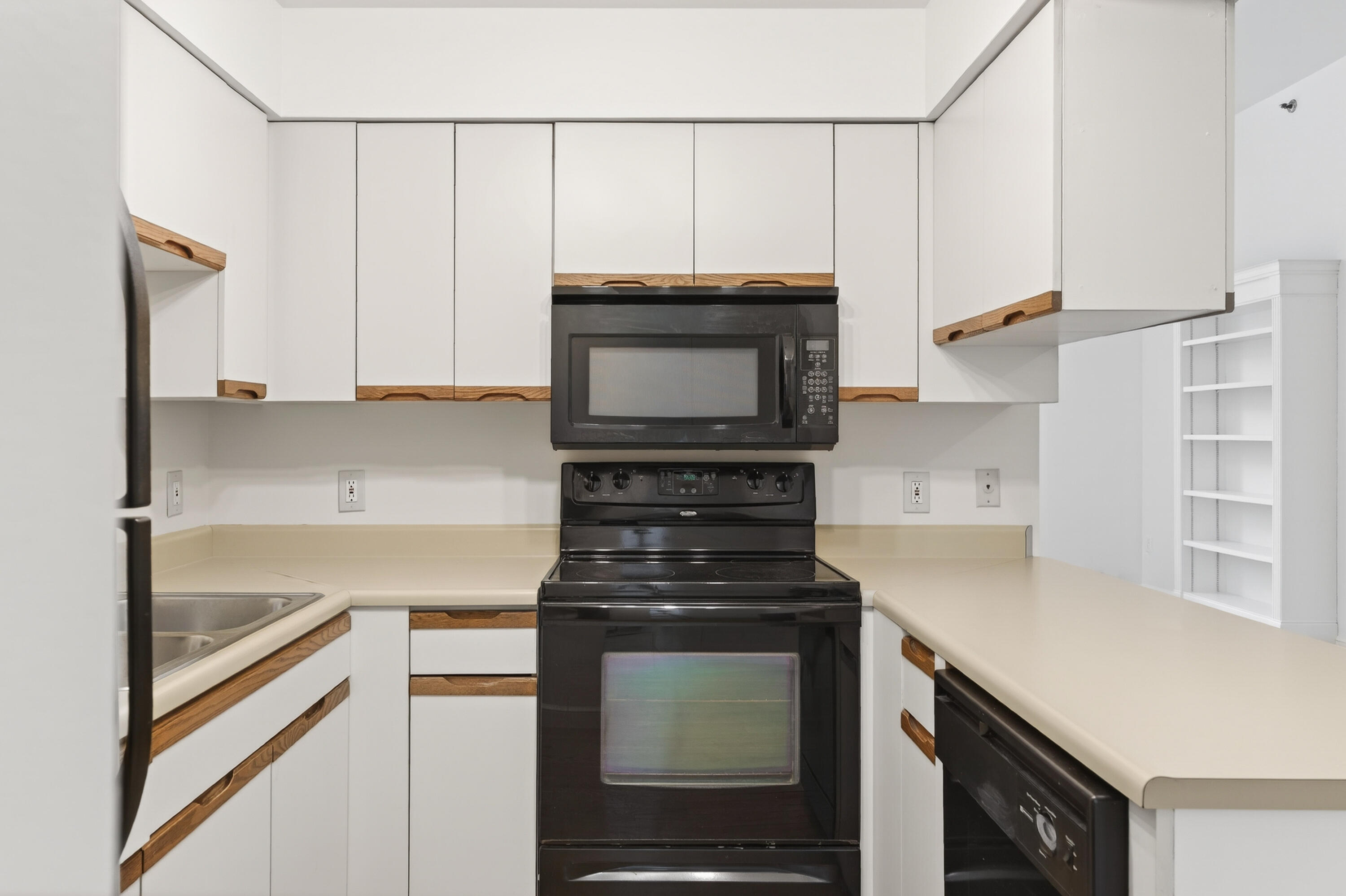245 Broadway 202