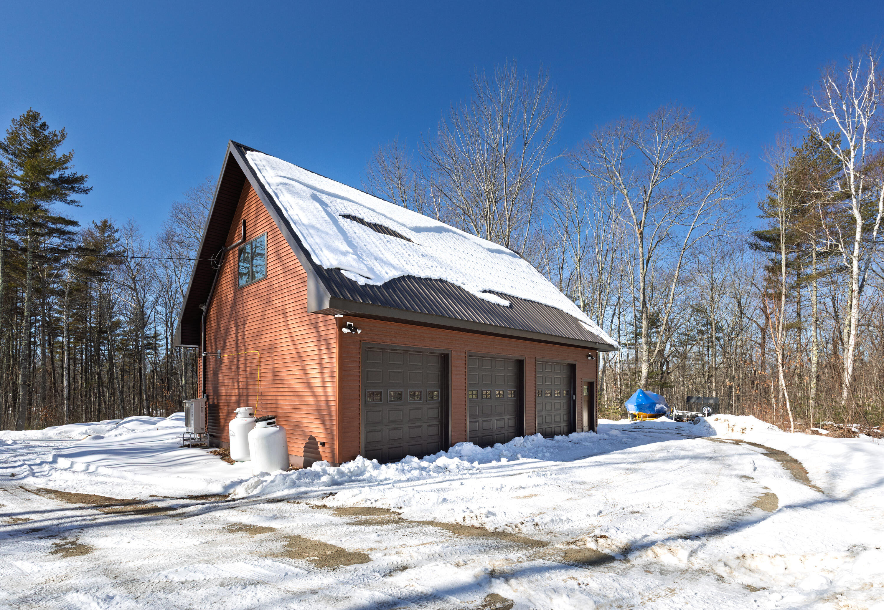 9 E Pond Road