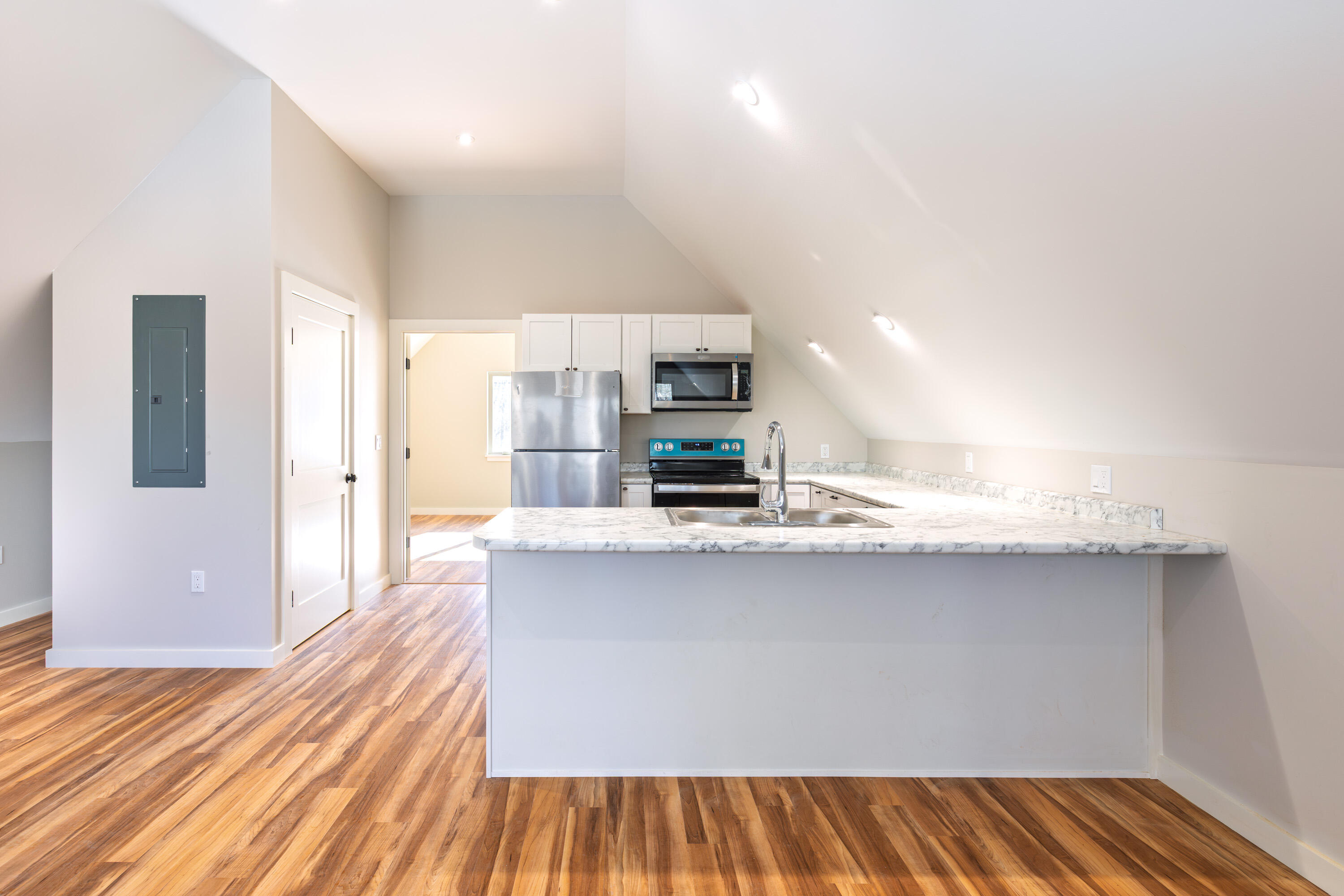 9 E Pond Road