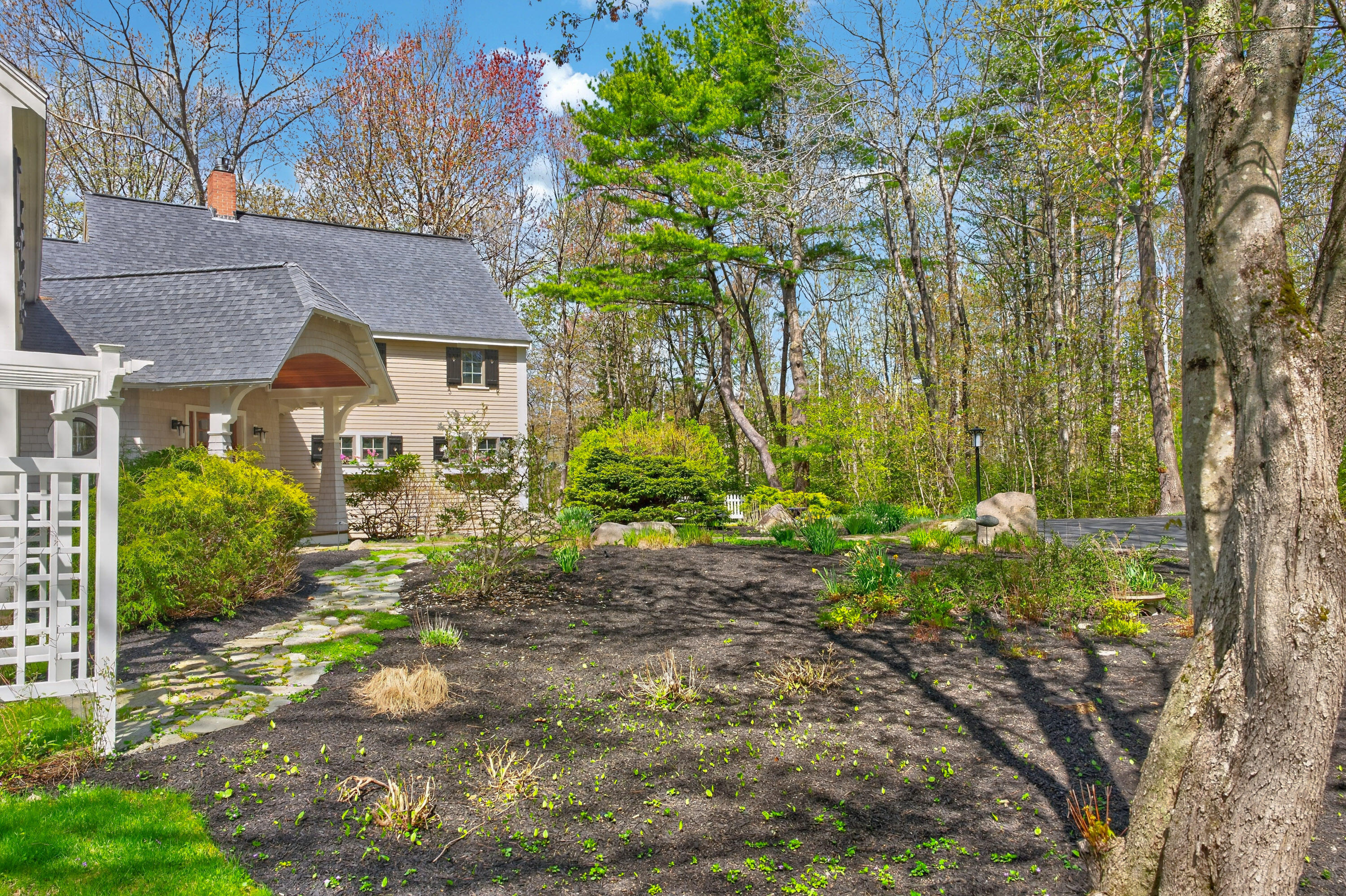 8 Tyler Brook Road