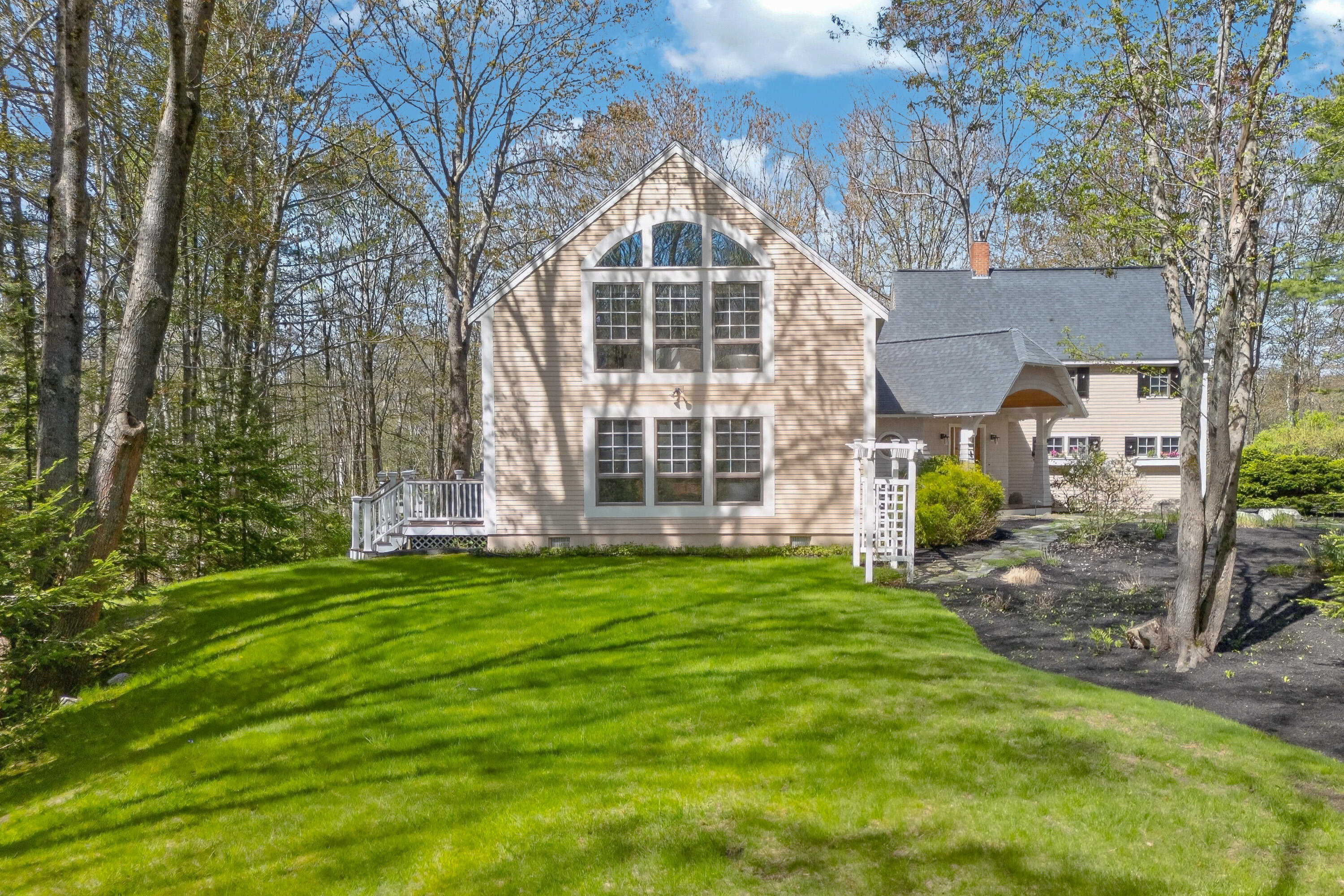 8 Tyler Brook Road