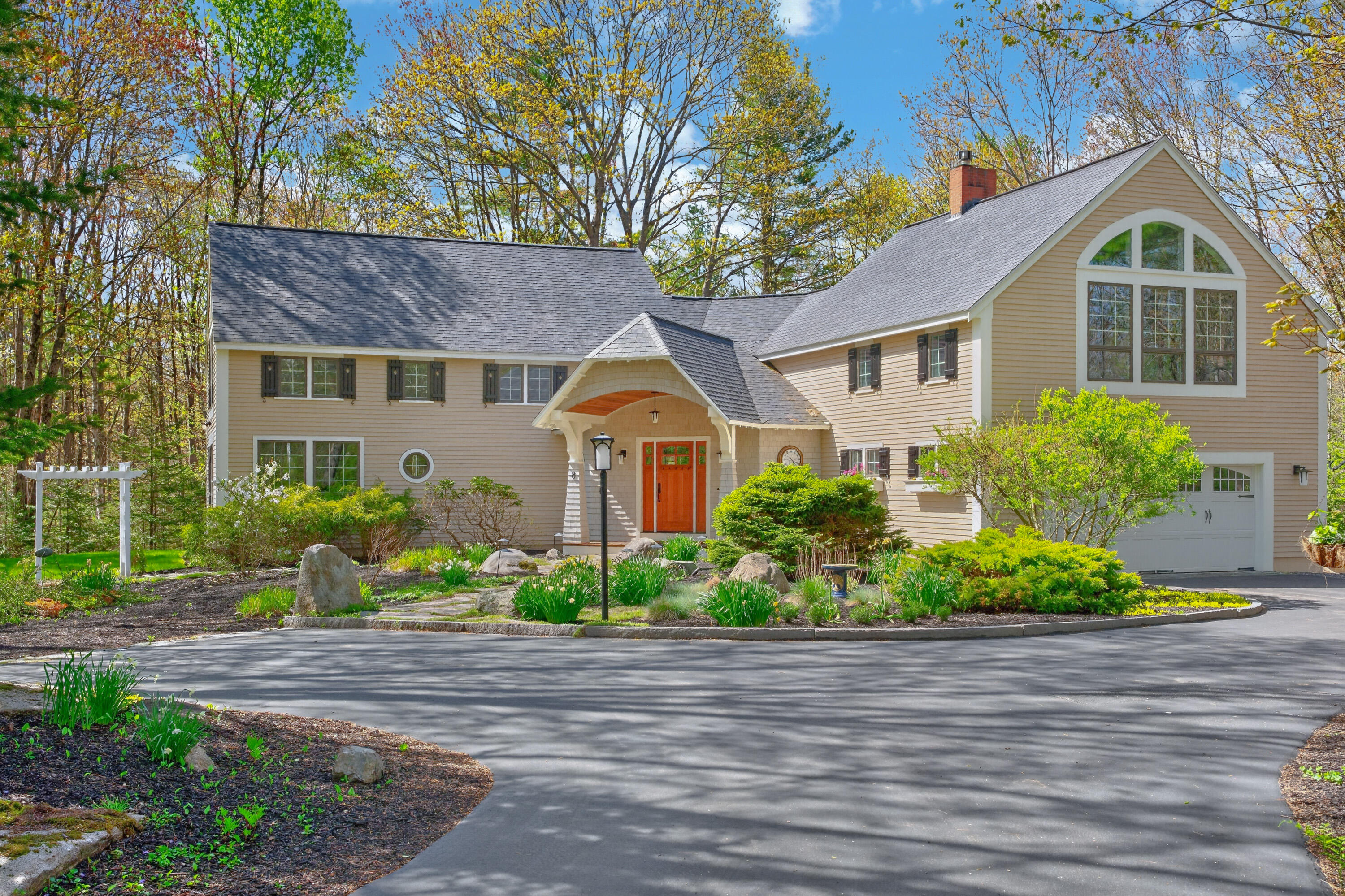 8 Tyler Brook Road