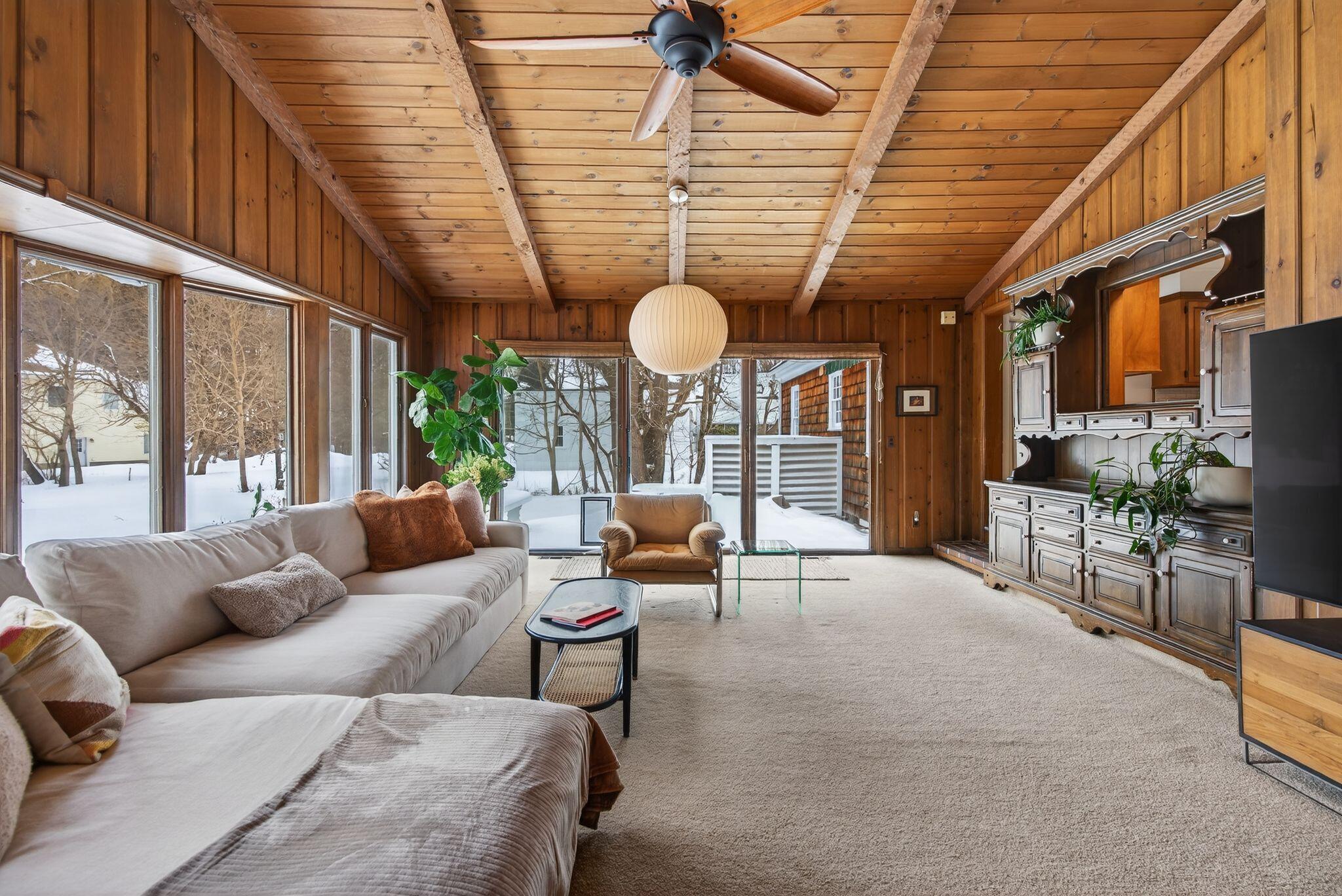 295 Ferry Road