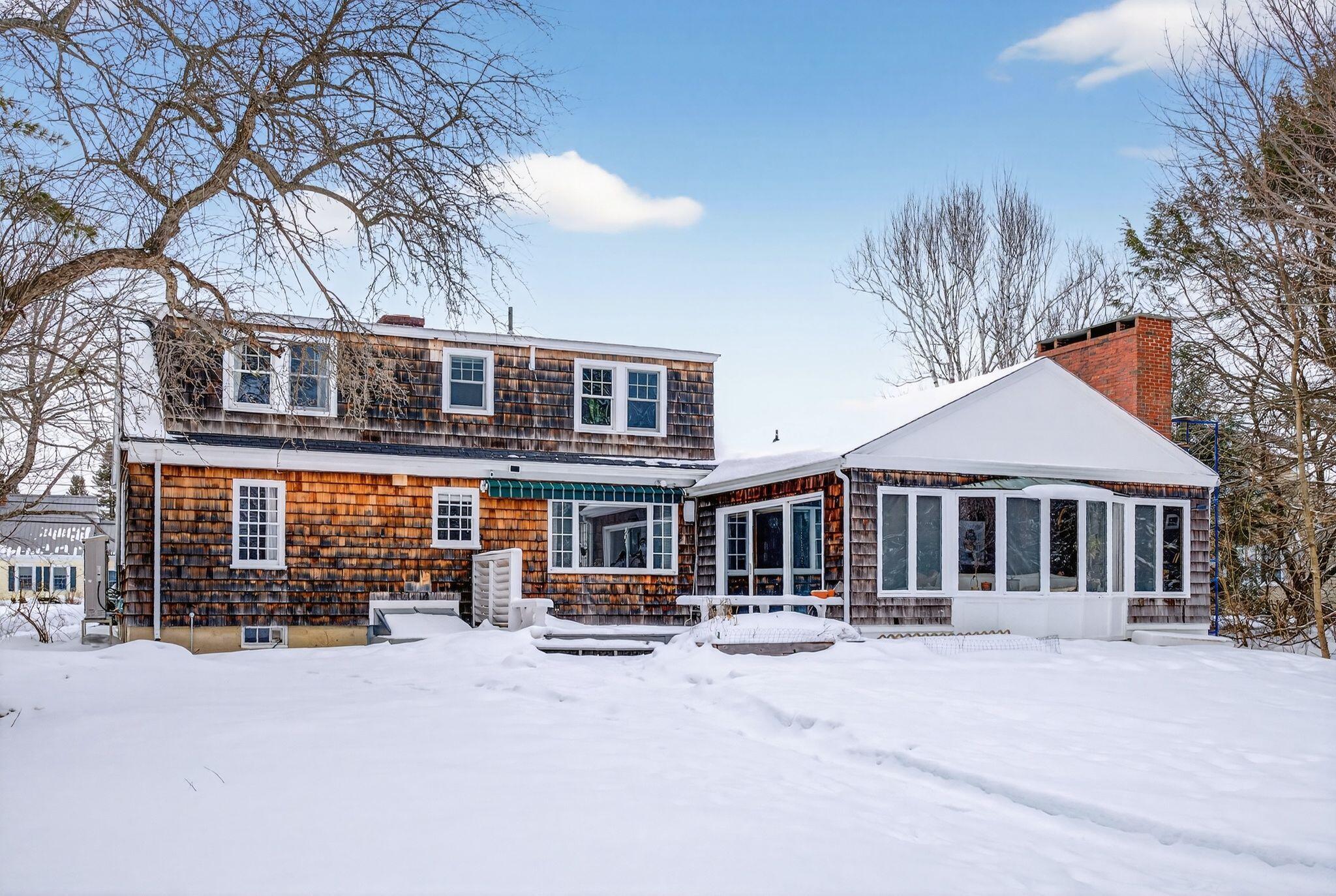 295 Ferry Road