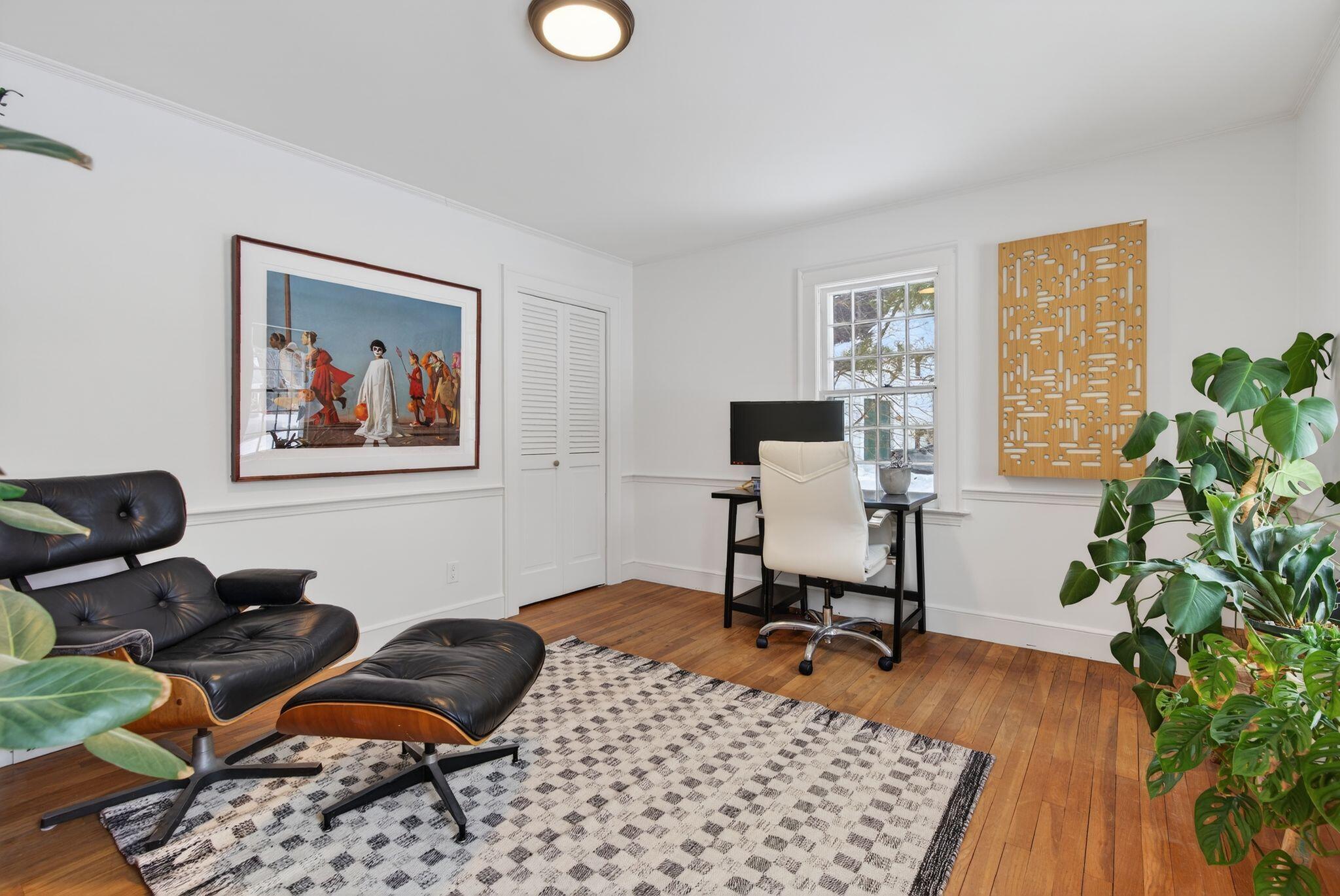 295 Ferry Road