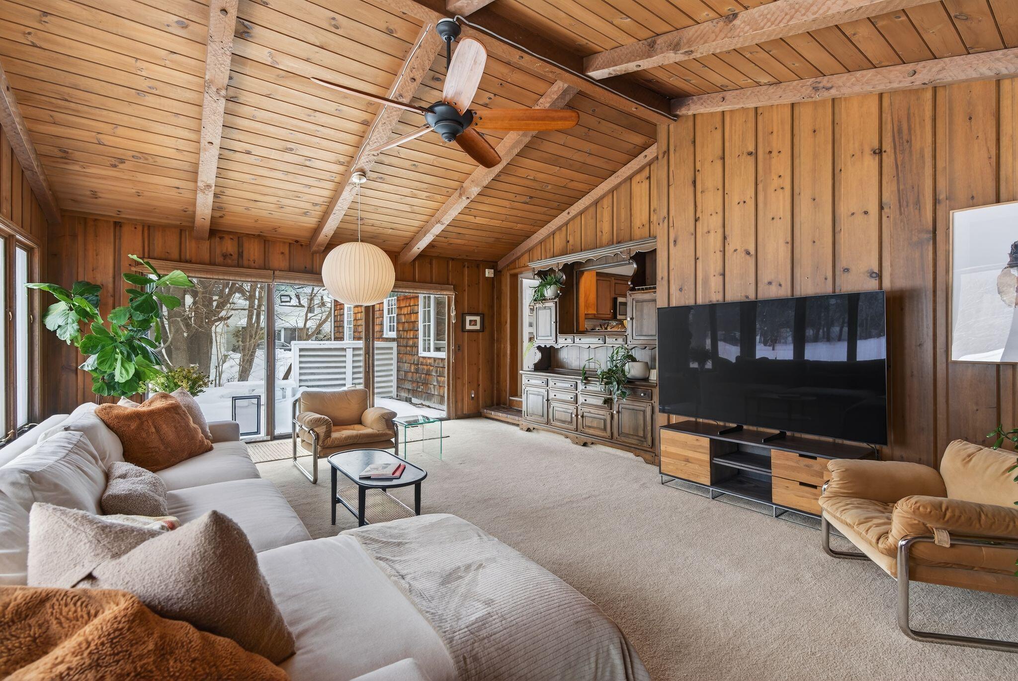 295 Ferry Road