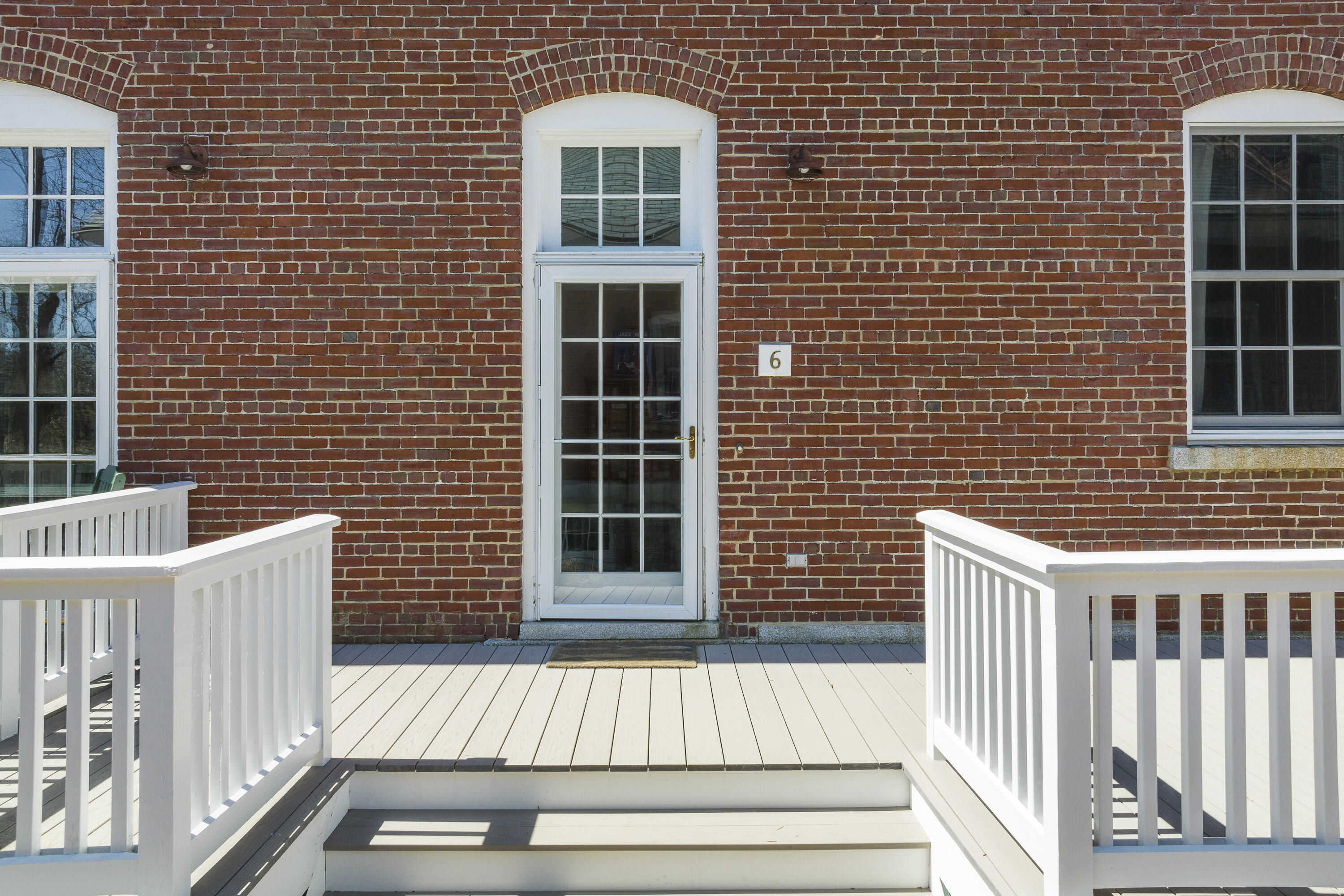 6 Quartermaster Court