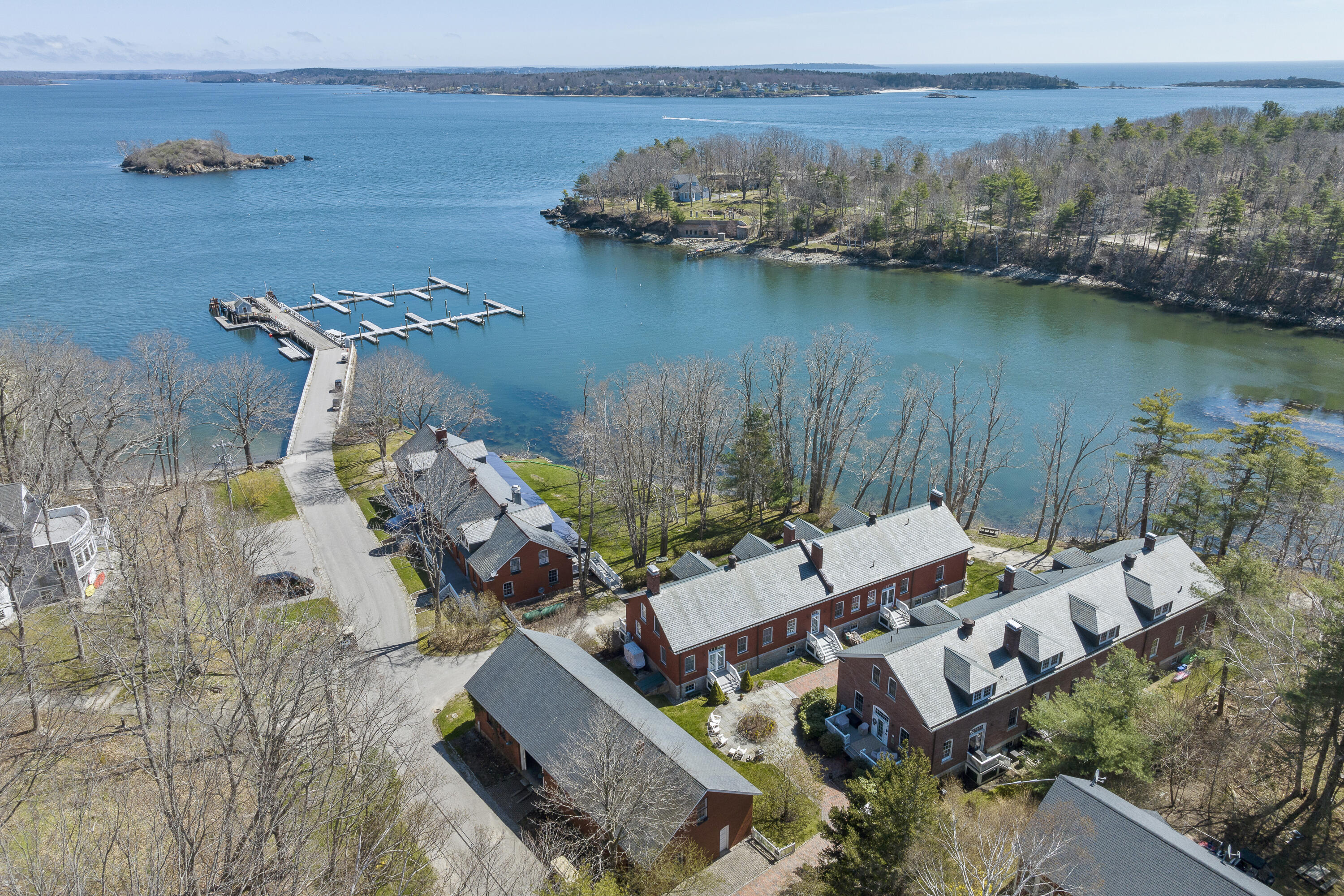 6 Quartermaster Court