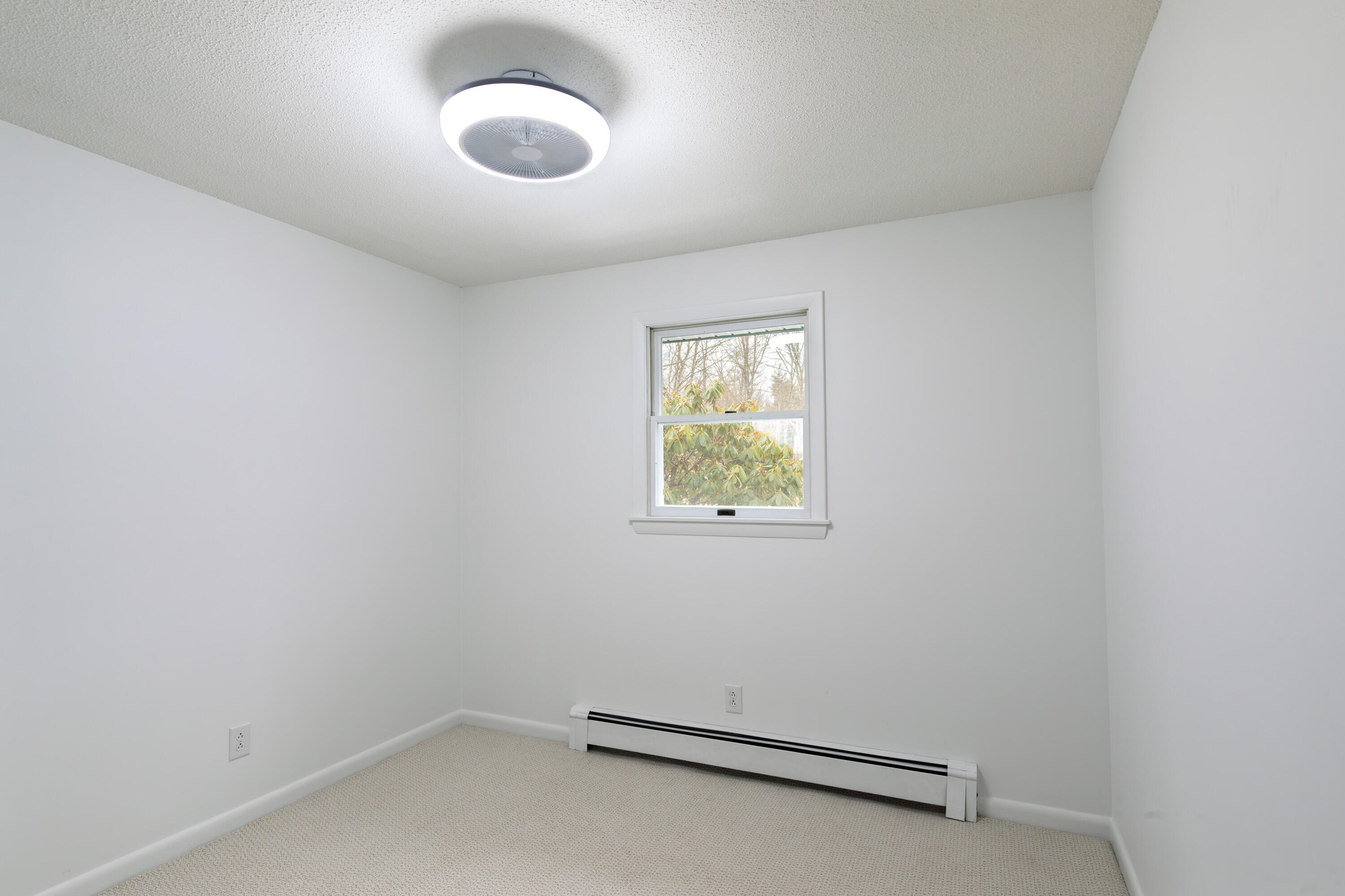 16 Evergreen Estates Road